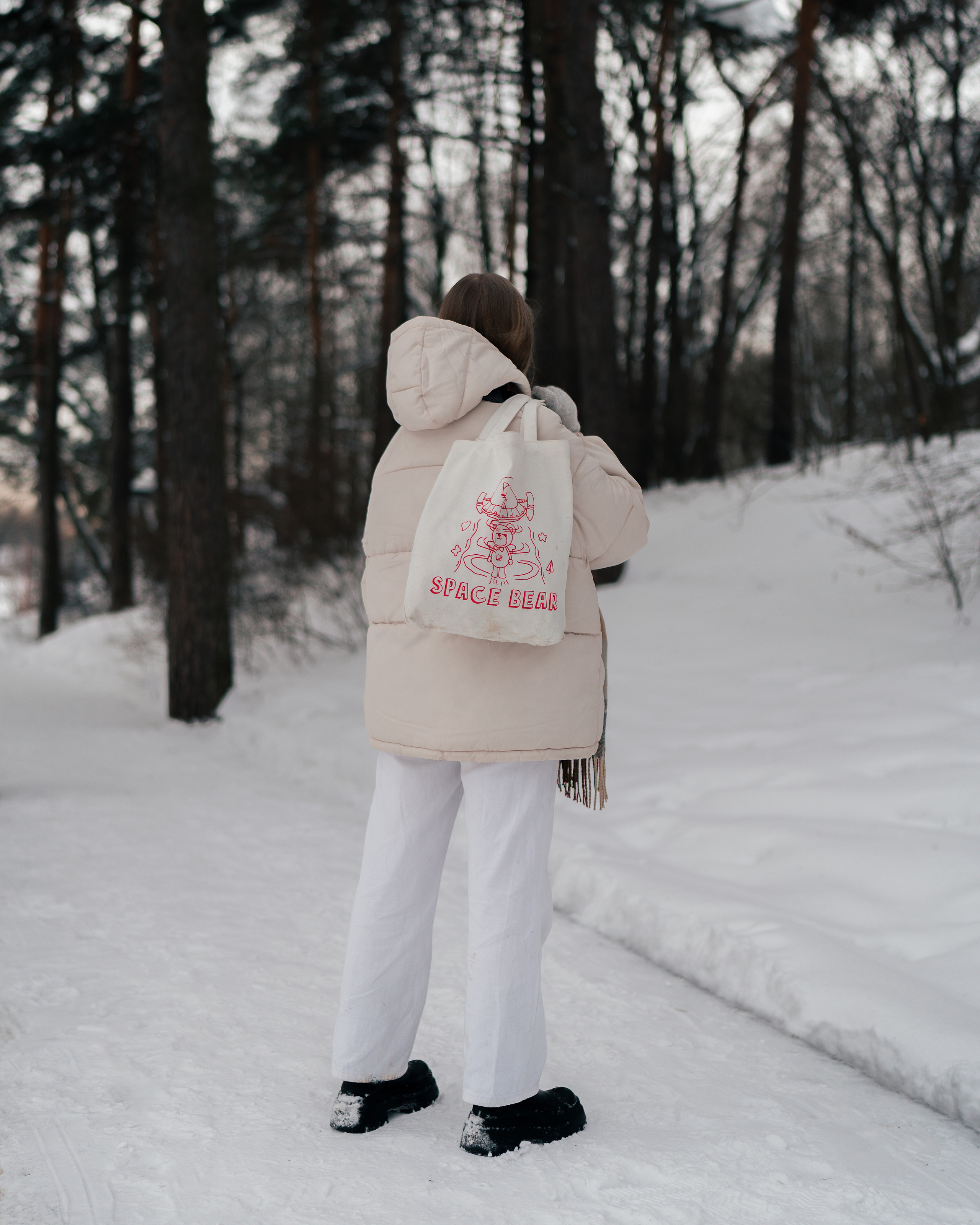 Прогулка в зимнем лесу. Свадебный фотограф в Москве Кристина Чехова