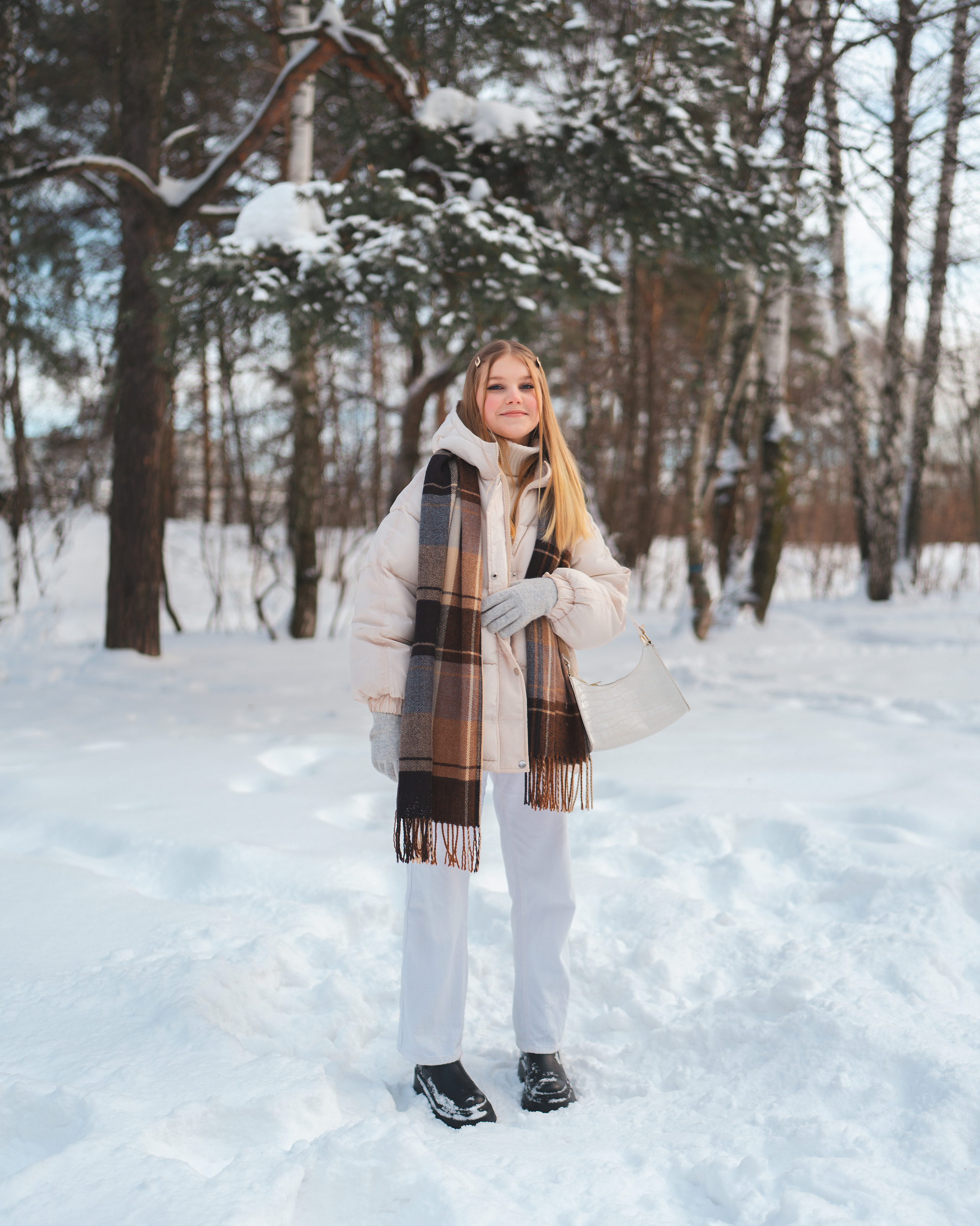 Прогулка в зимнем лесу. Свадебный фотограф в Москве Кристина Чехова