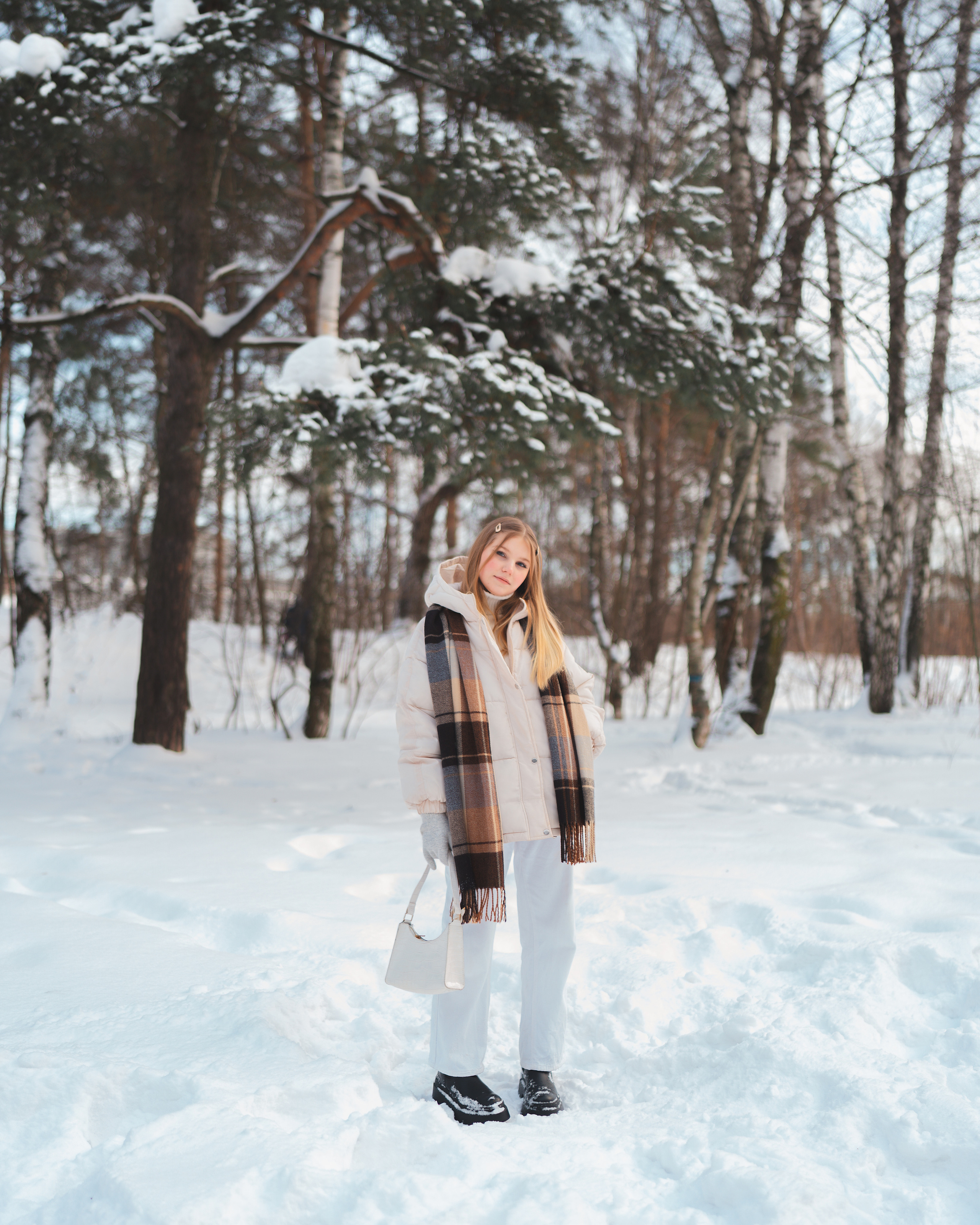 Прогулка в зимнем лесу. Свадебный фотограф в Москве Кристина Чехова