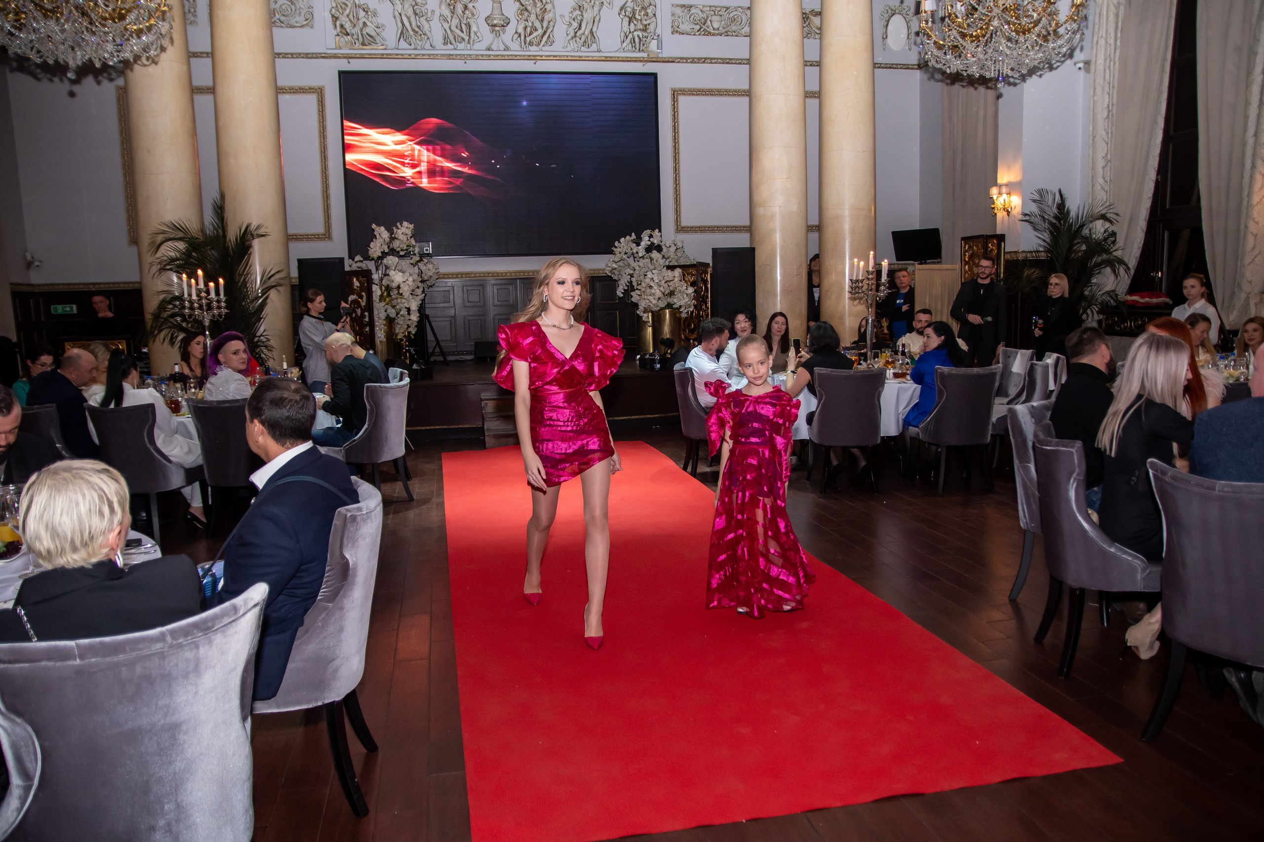 Человек года 2022 — Метрополь. Фотограф Виктория Щербинина в Санкт-Петербурге и Москве