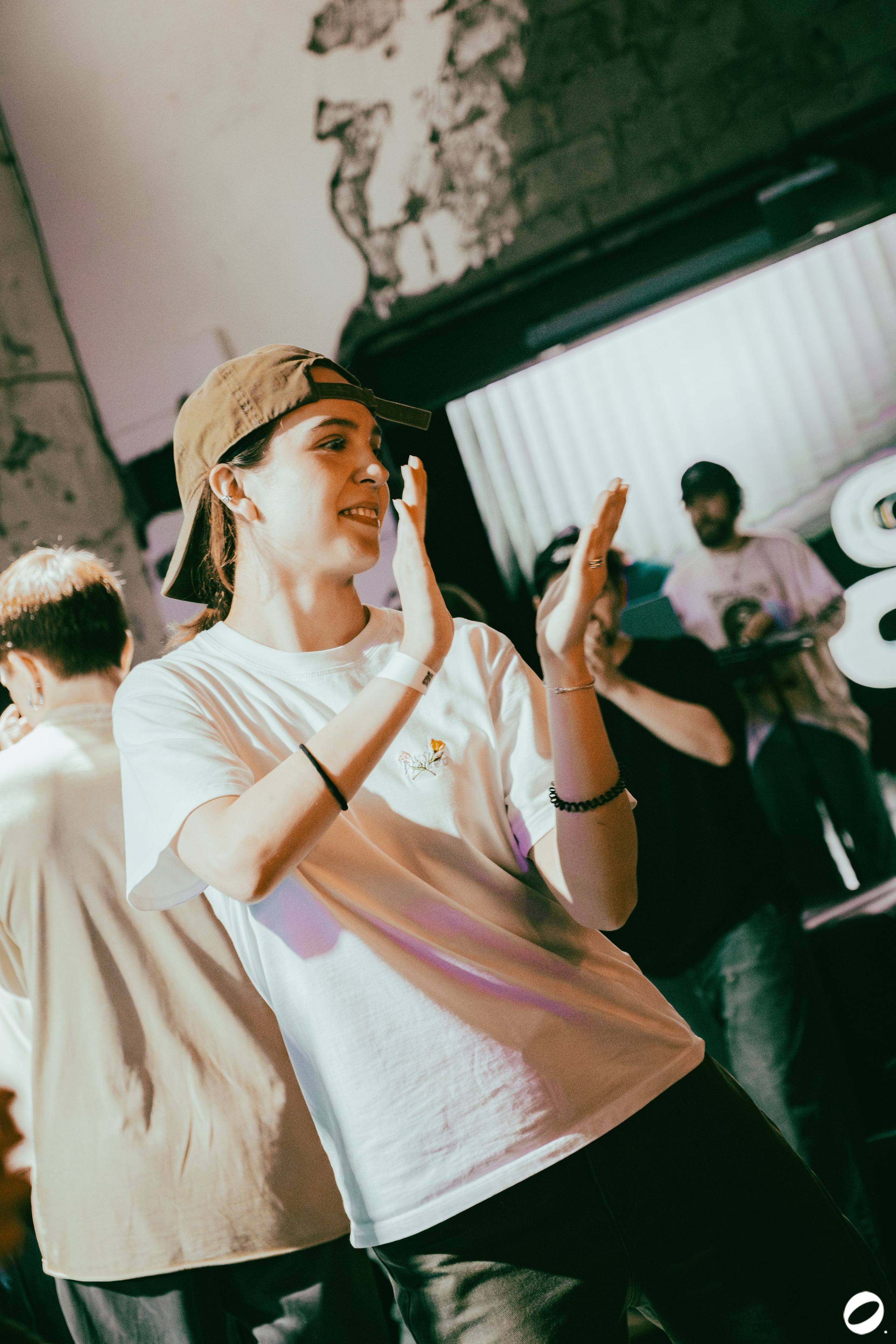 ODD.CLUB 04/04 (@youlovebu). Соня бу тебя сфоткала