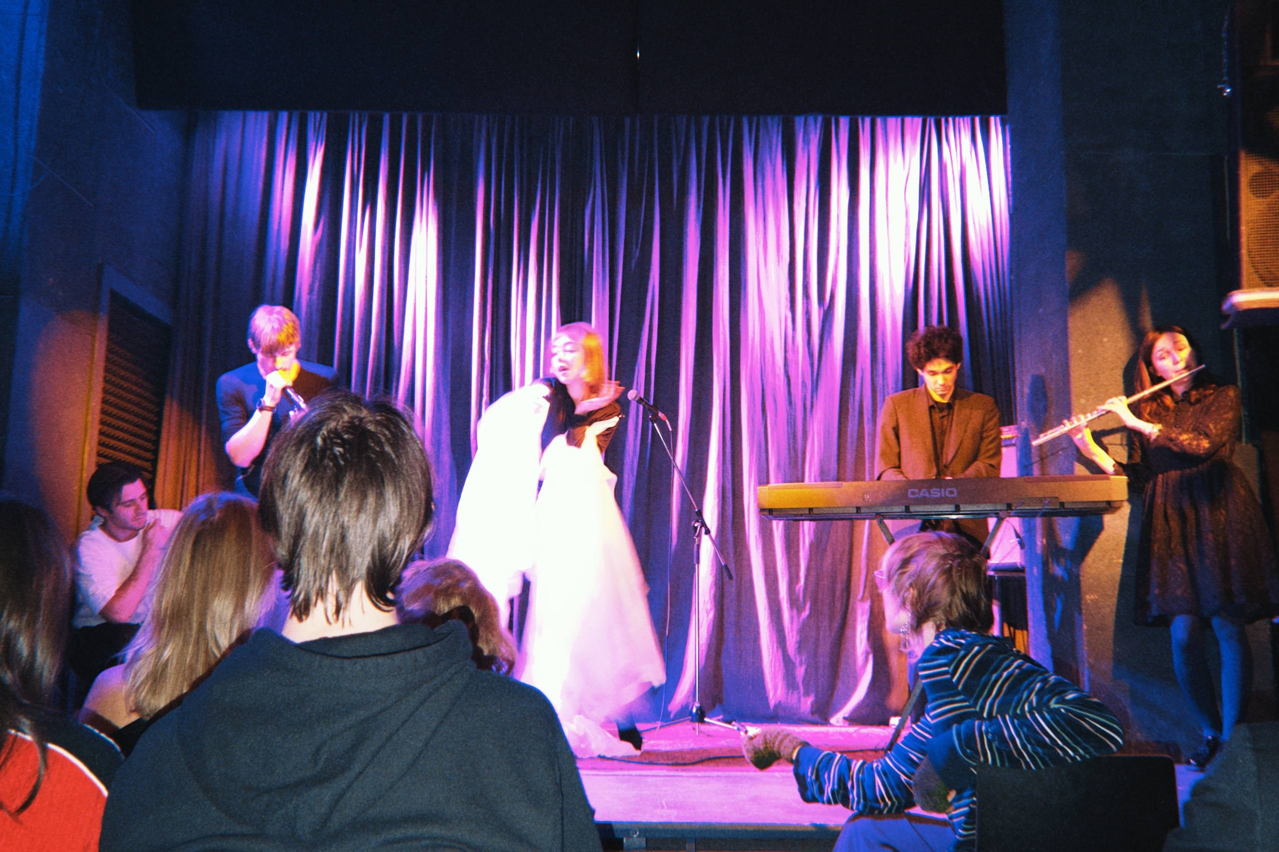 Подземка, Питер, 15.02. [PRE-ALPHA] Персональный сайт фотохудожника и SMM-специалиста Н. Целовальникова