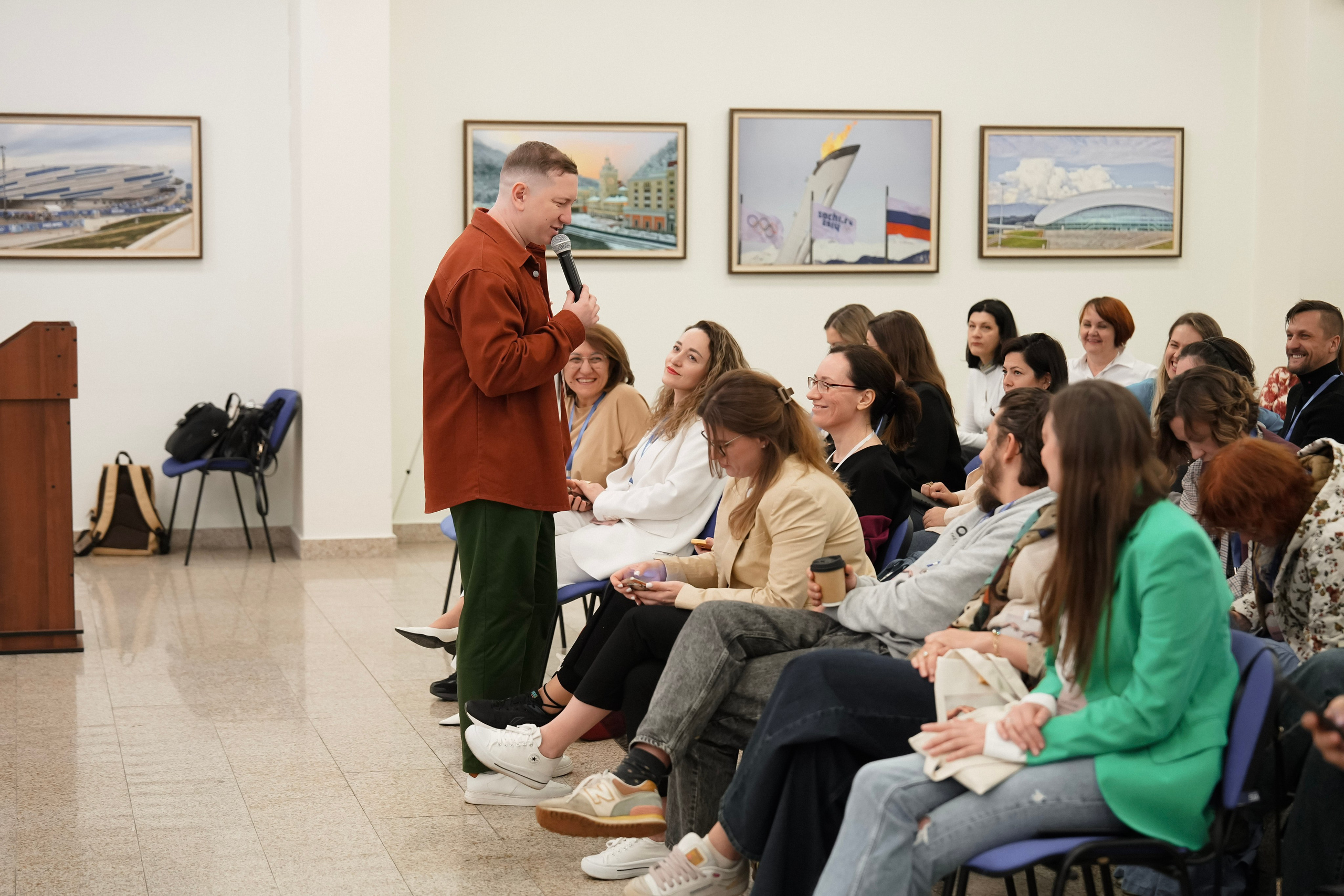 Гештальт-конференция «Телесный процесс, от теории к практике» 2025. Фотограф с психологическим образованием