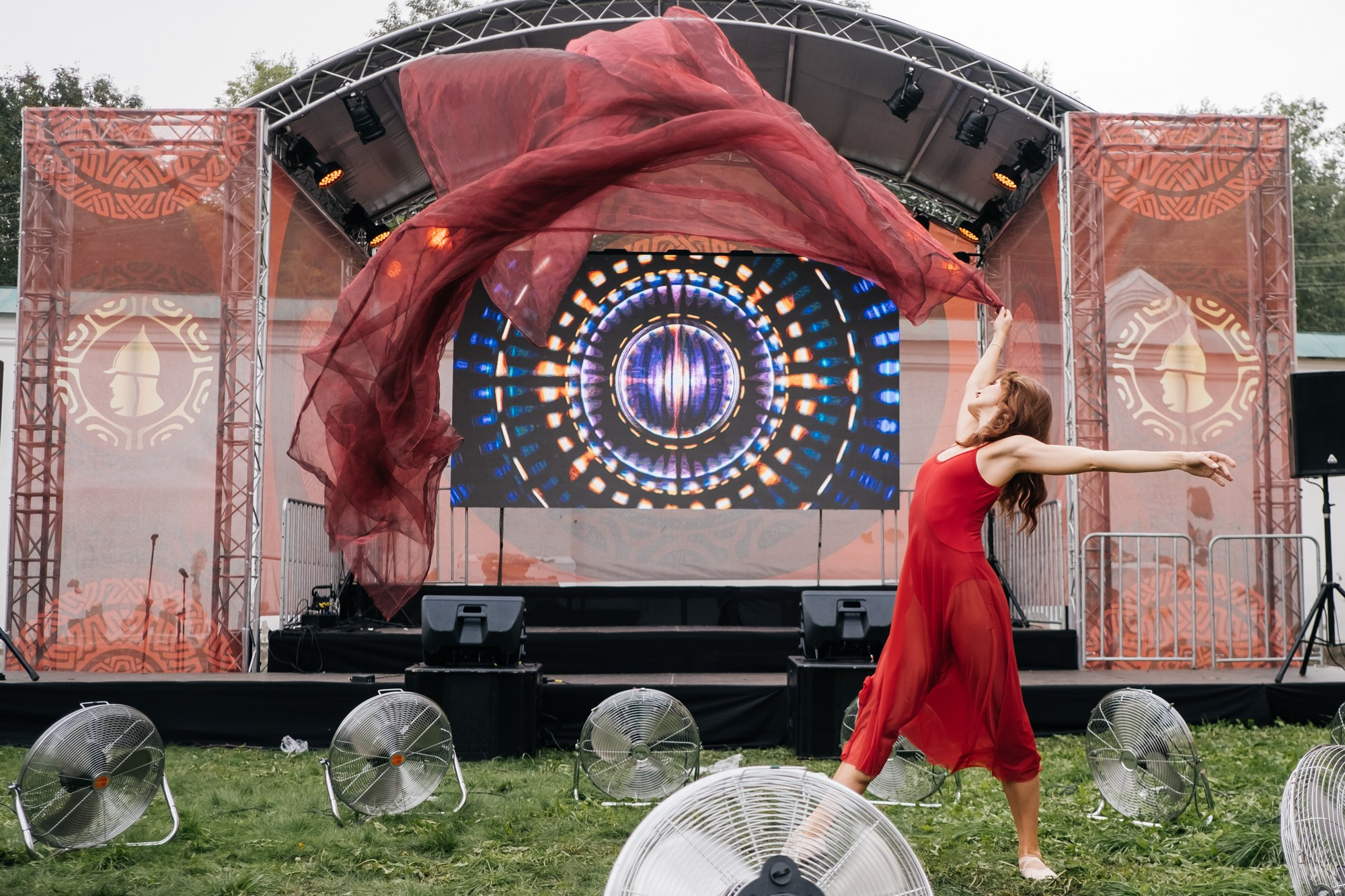 Всероссийский форум «12 подвигов Александра Невского» | Старая Ладога 2021. Репортажный фотограф в Санкт-Петербурге СПБ Алиса Ческидова на ваше мероприятие