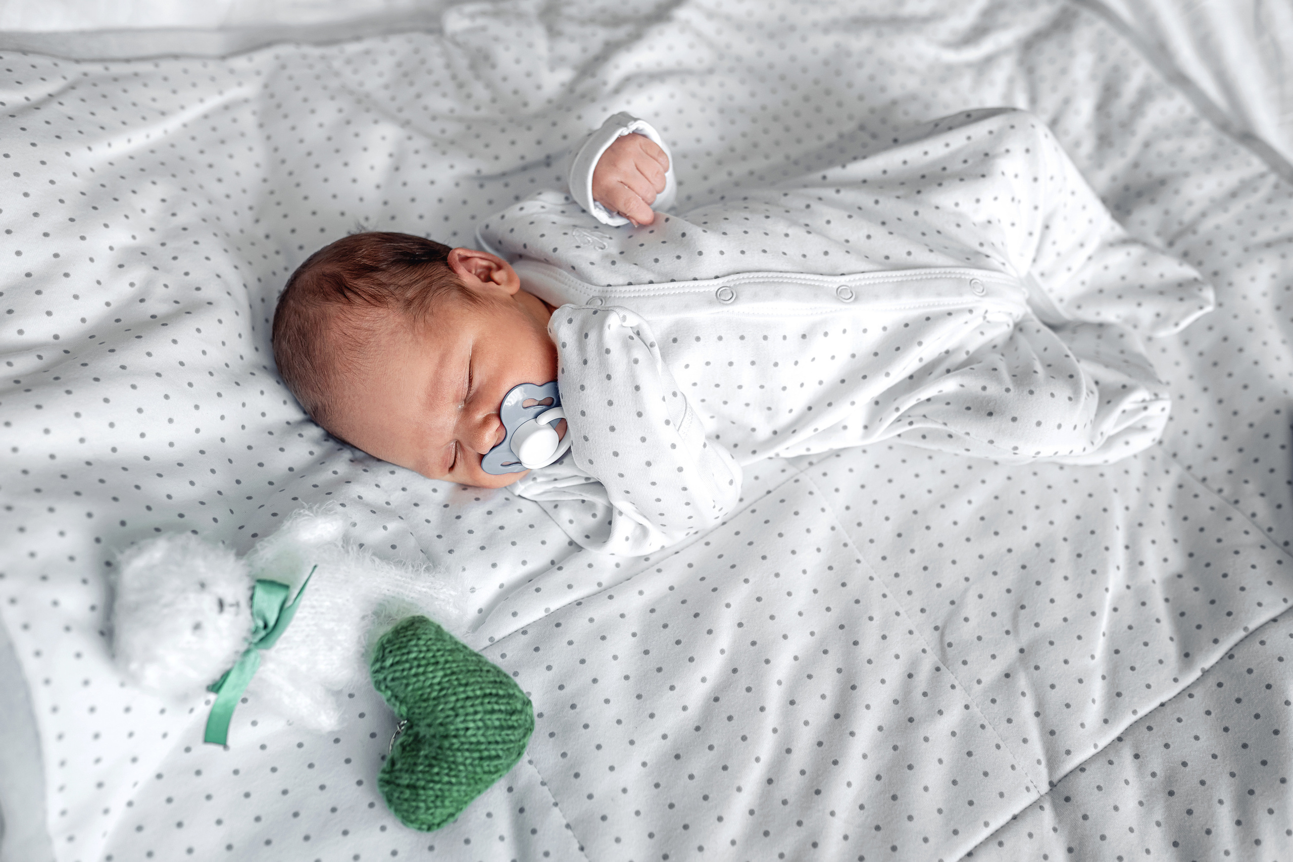 Выписка из роддома Лапино. Фотограф на выписку из роддома Москва. Фотограф \ Видеограф на Крещение, Венчание Москва| Семейные съемки