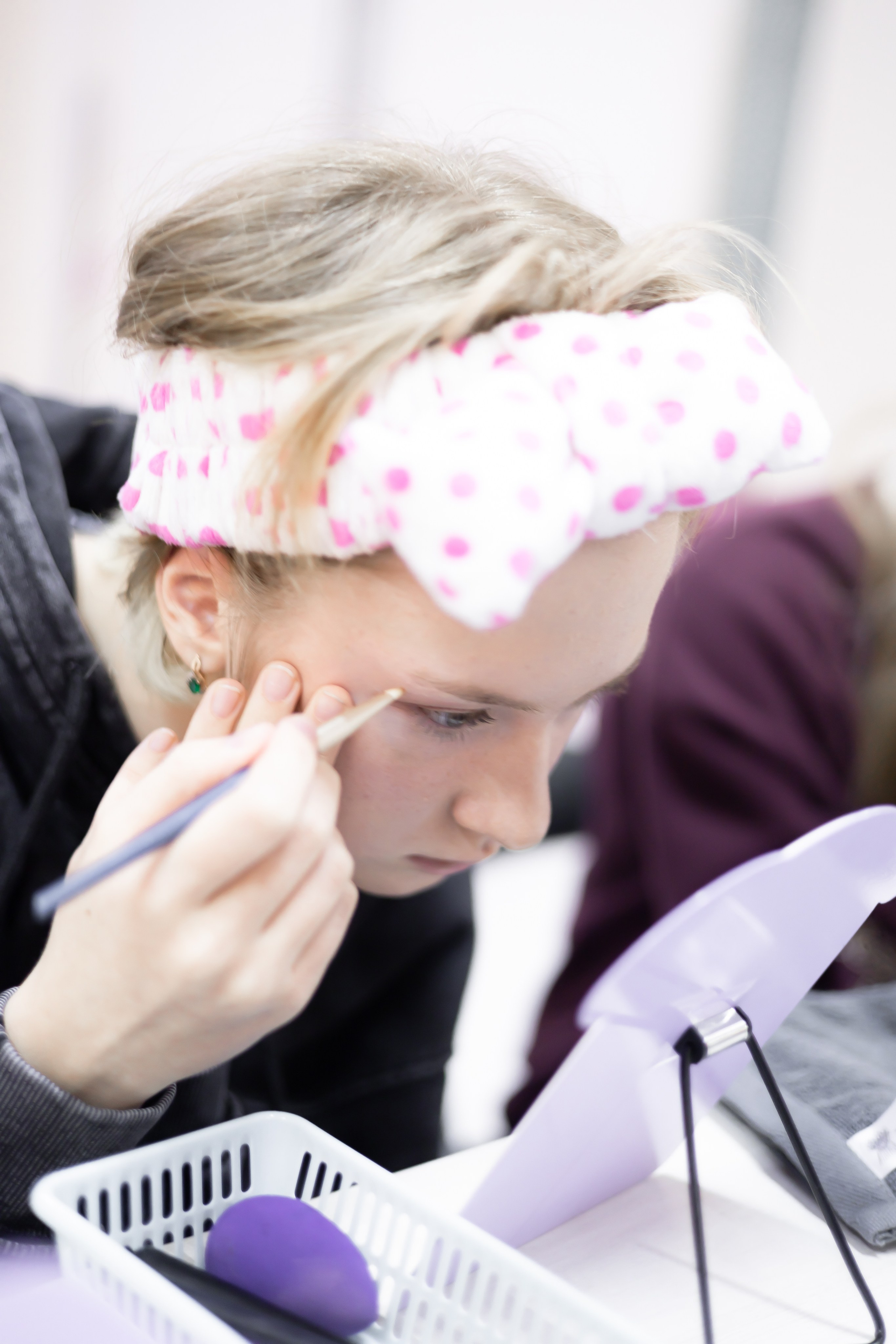 Провели мастер-класс макияжа 13 декабря. Школа для девочек во Владивостоке — Само Совершенство