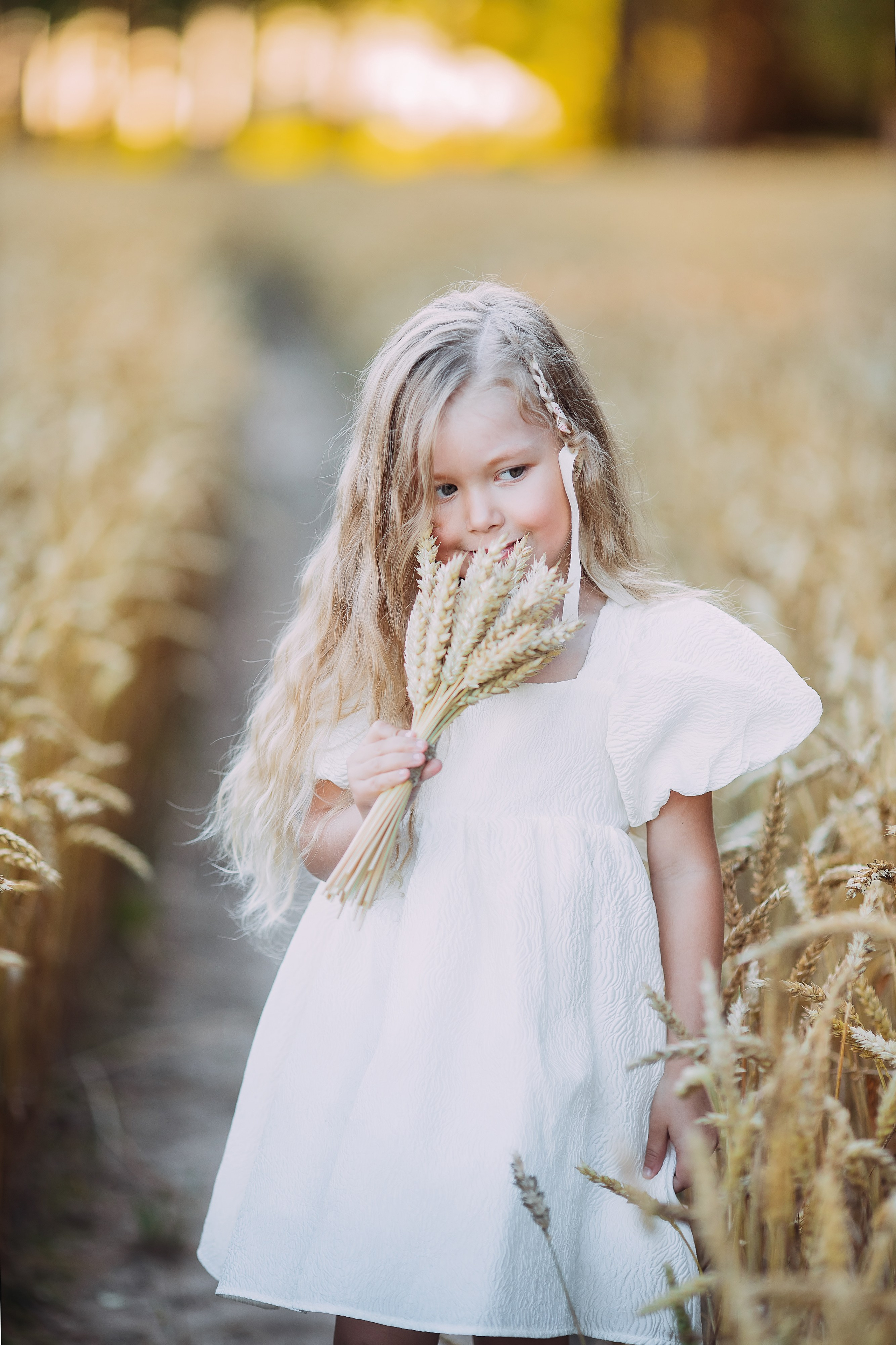 Фотосессии детские и женские в полях. Семейный и детский фотограф в Пскове и Санкт-Петербурге Яна Калинина