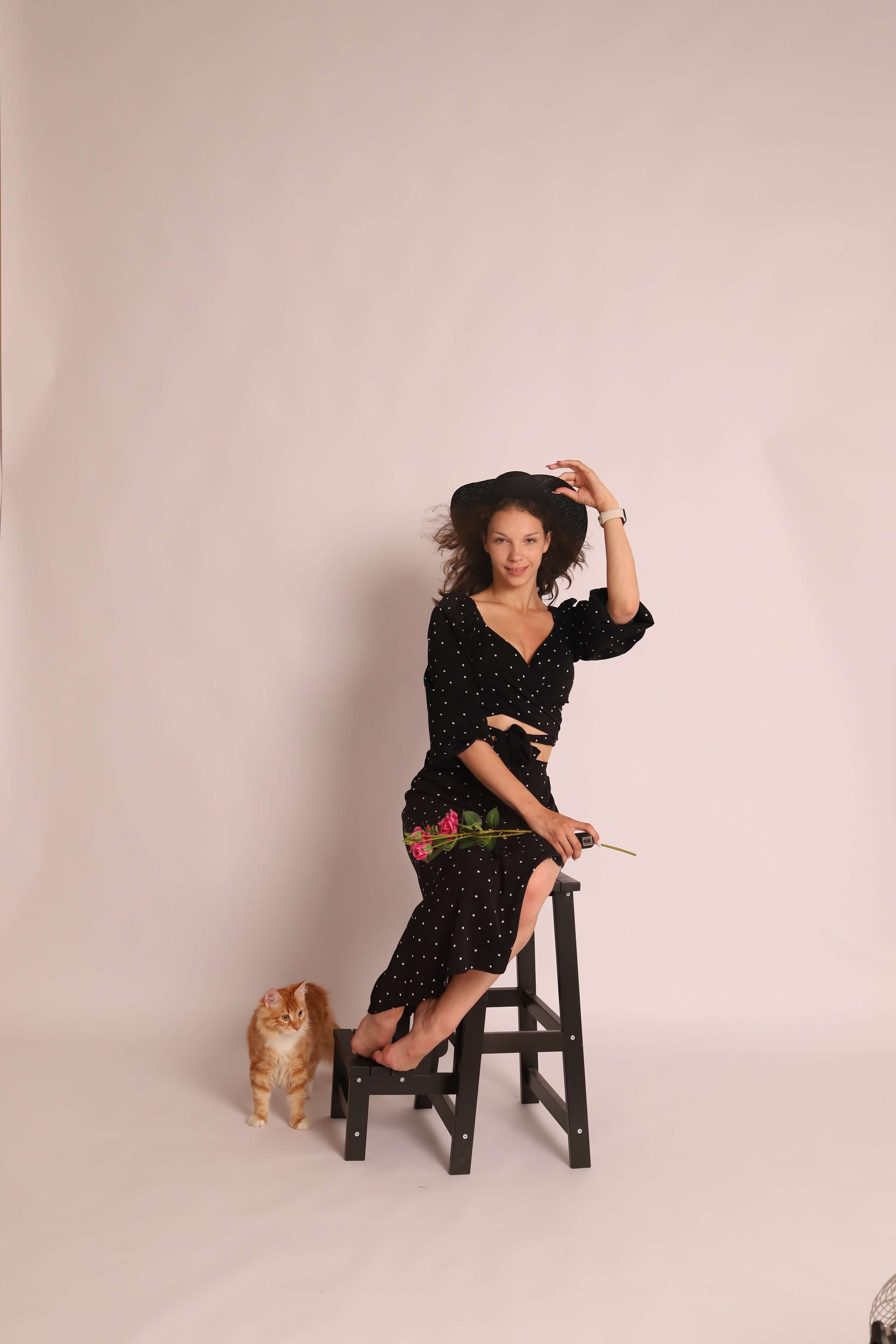 Фотостудия самообслуживания. Студия без фотографа в Твери