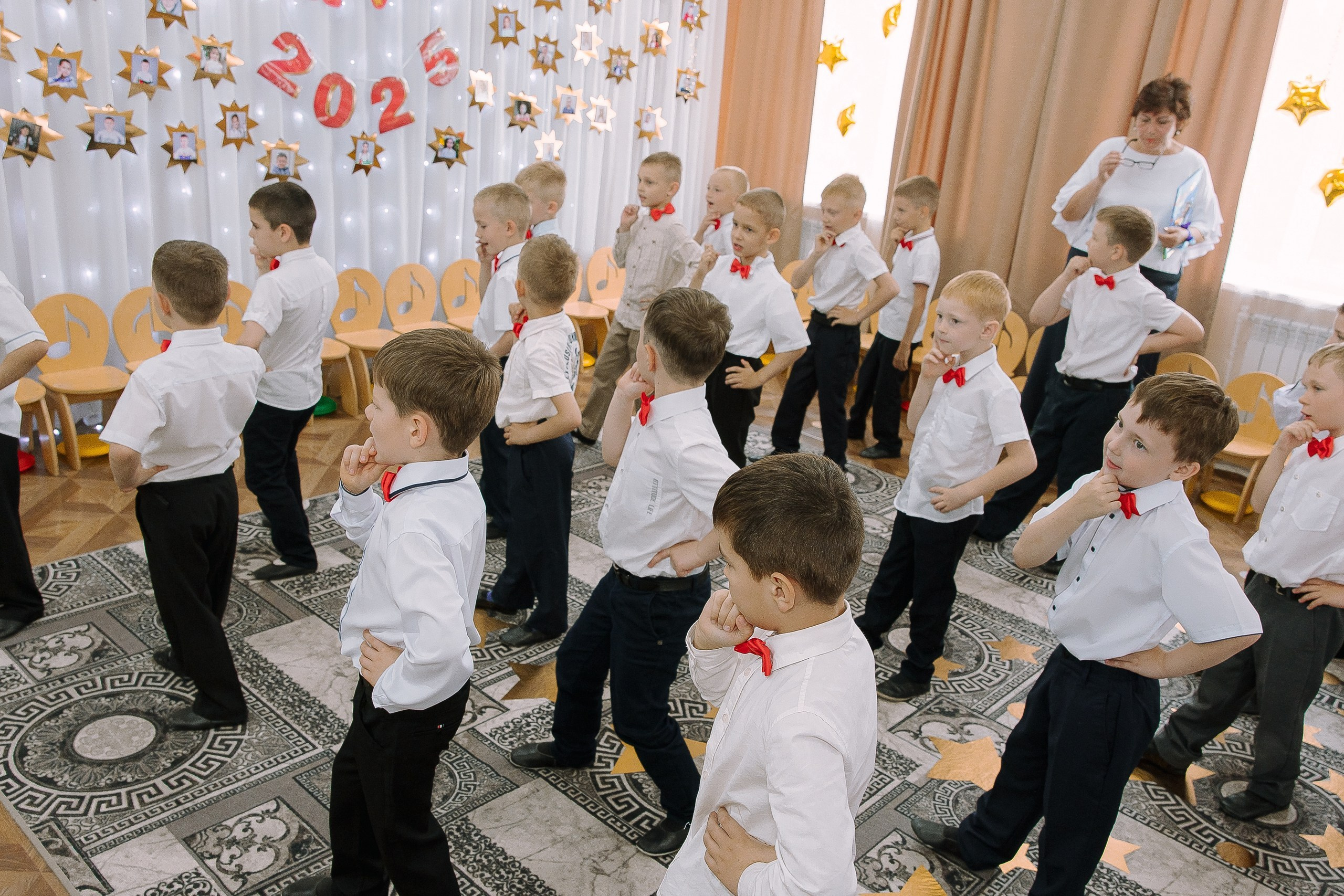 Выпускной в ДС 26. Выпускные альбомы Натальи Бутко: Новороссийск, Анапа, Геленджик