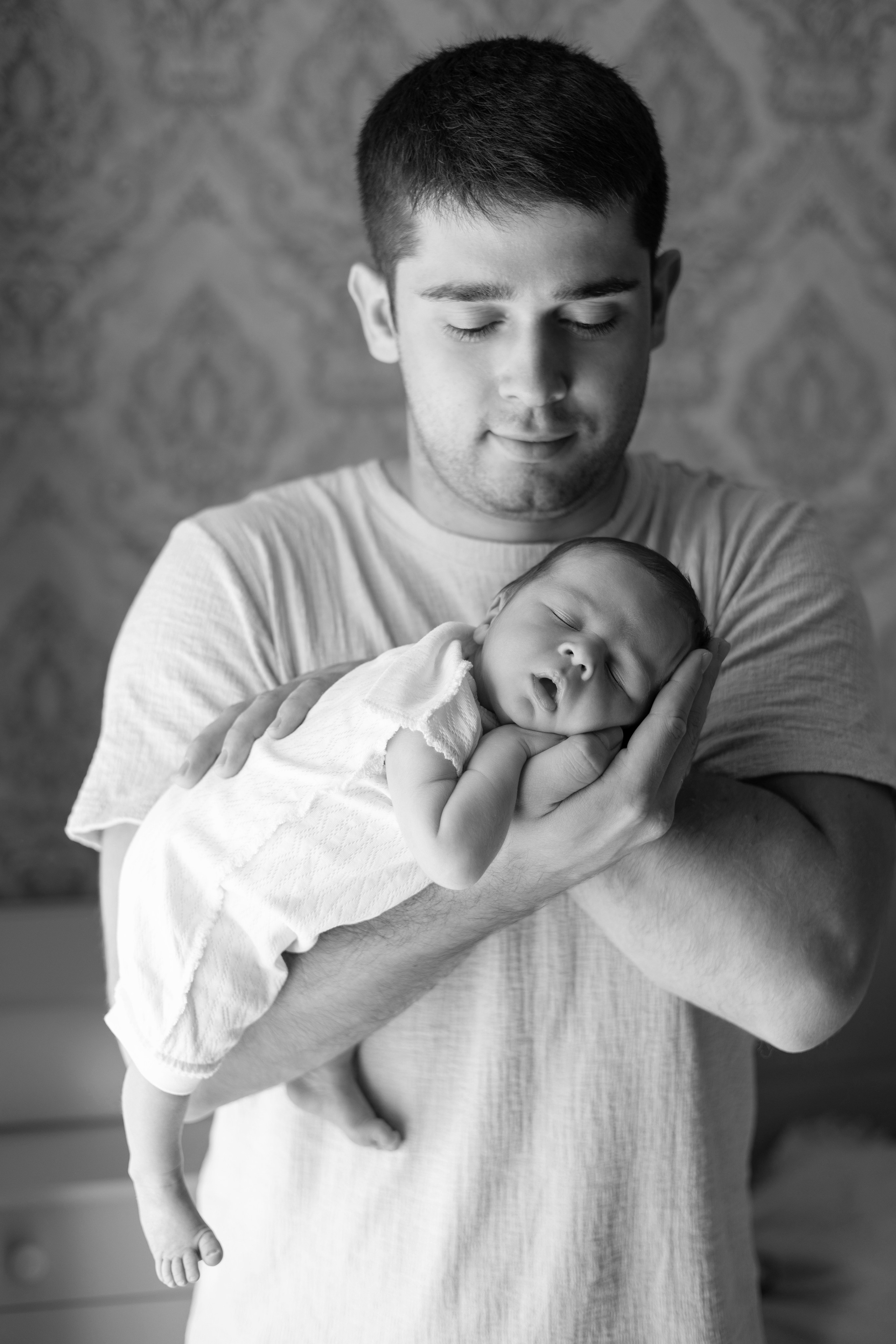 Лев. Лилия Алтухова — фотограф новорожденных в Москве и области