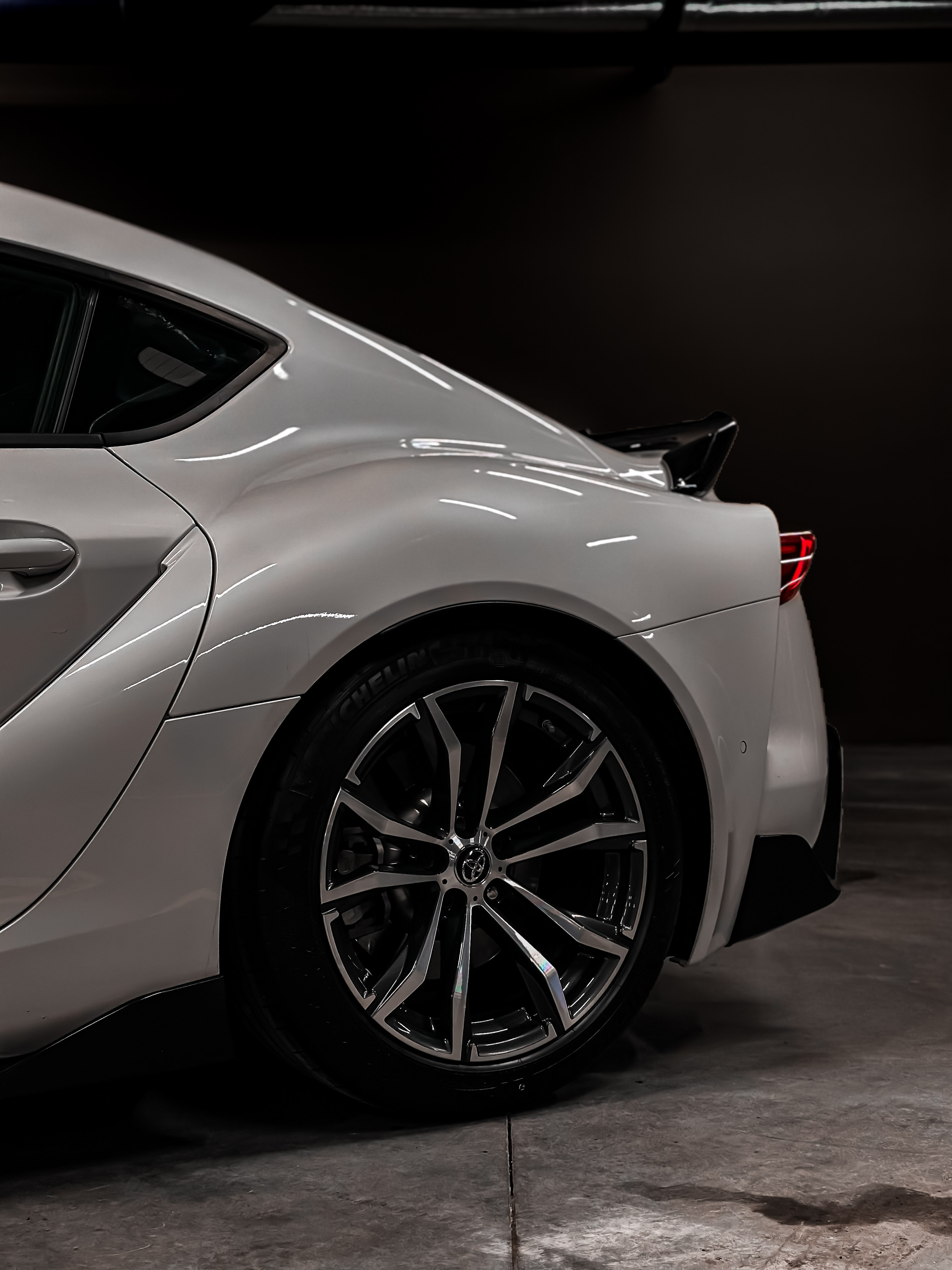 Короткая фотосессия. Toyota Supra. Ирина Санрайз — Автомобильный фотограф в Москве