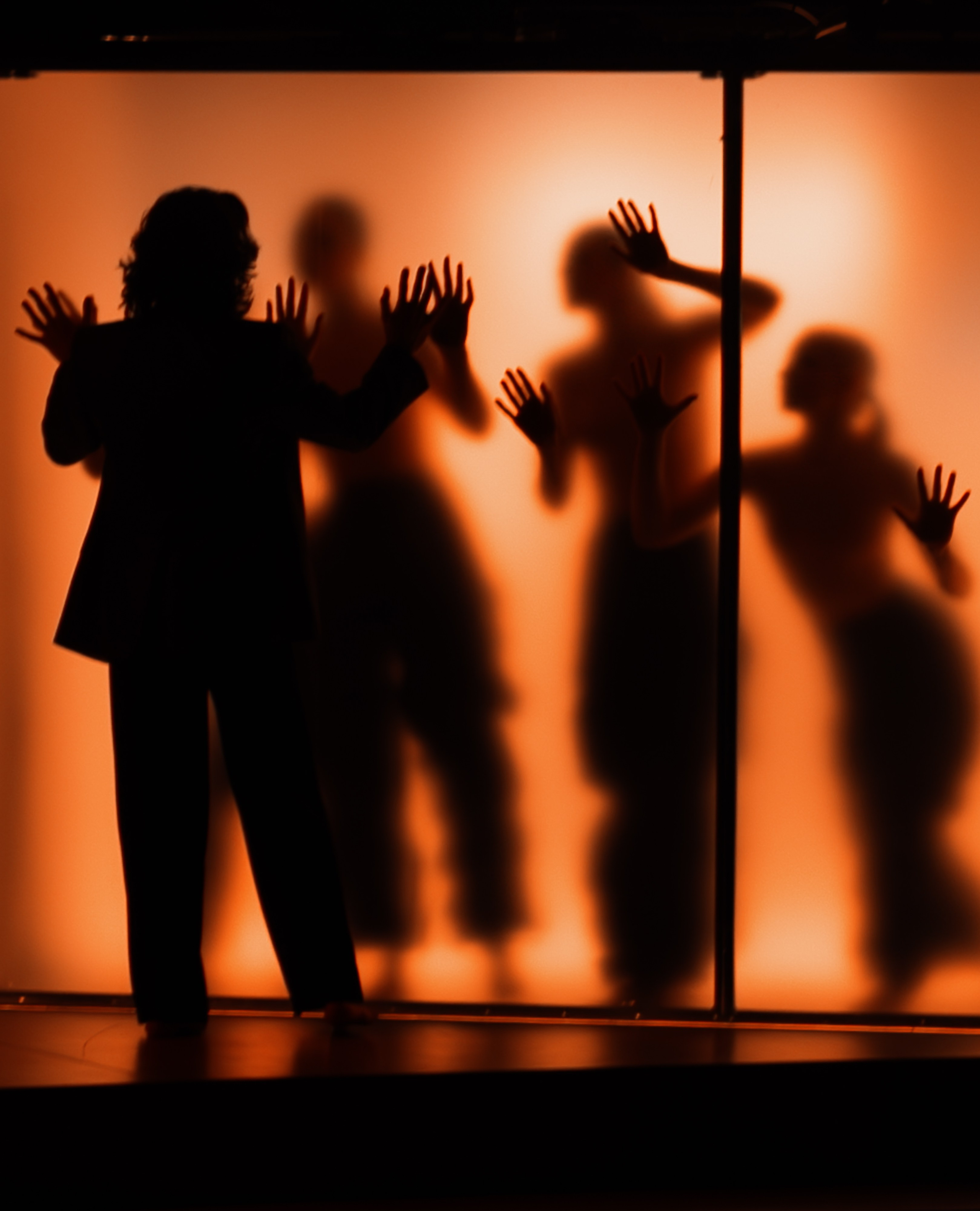 KONTAKT. Fusion Wedding Photographer