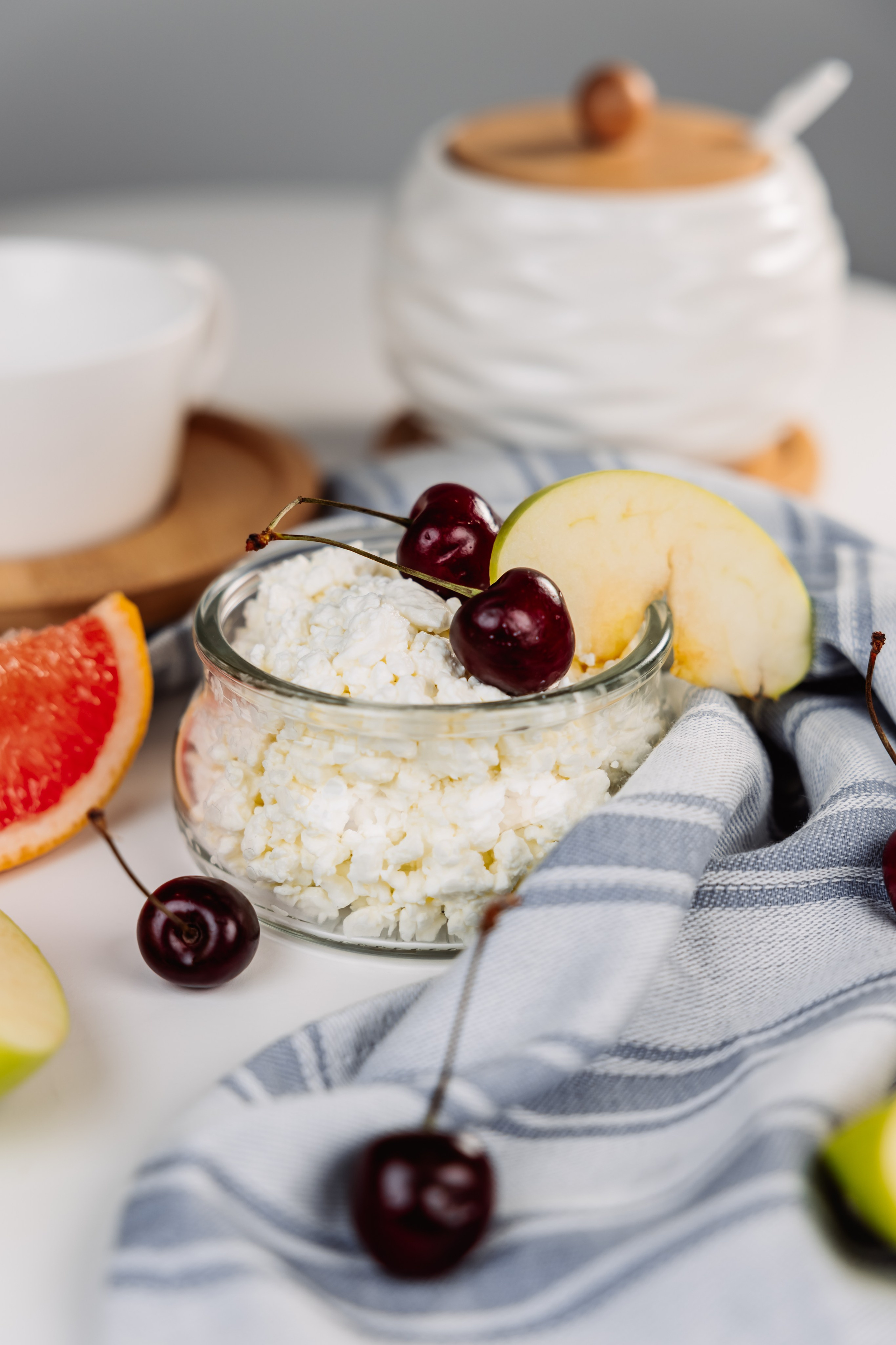 КРЫШКИ ДЛЯ КОЛОМЕНСКИХ ЙОГУРТОВ |OZON | Wildberries. ФОТОГРАФ ИРИНА ШАМАТАВА