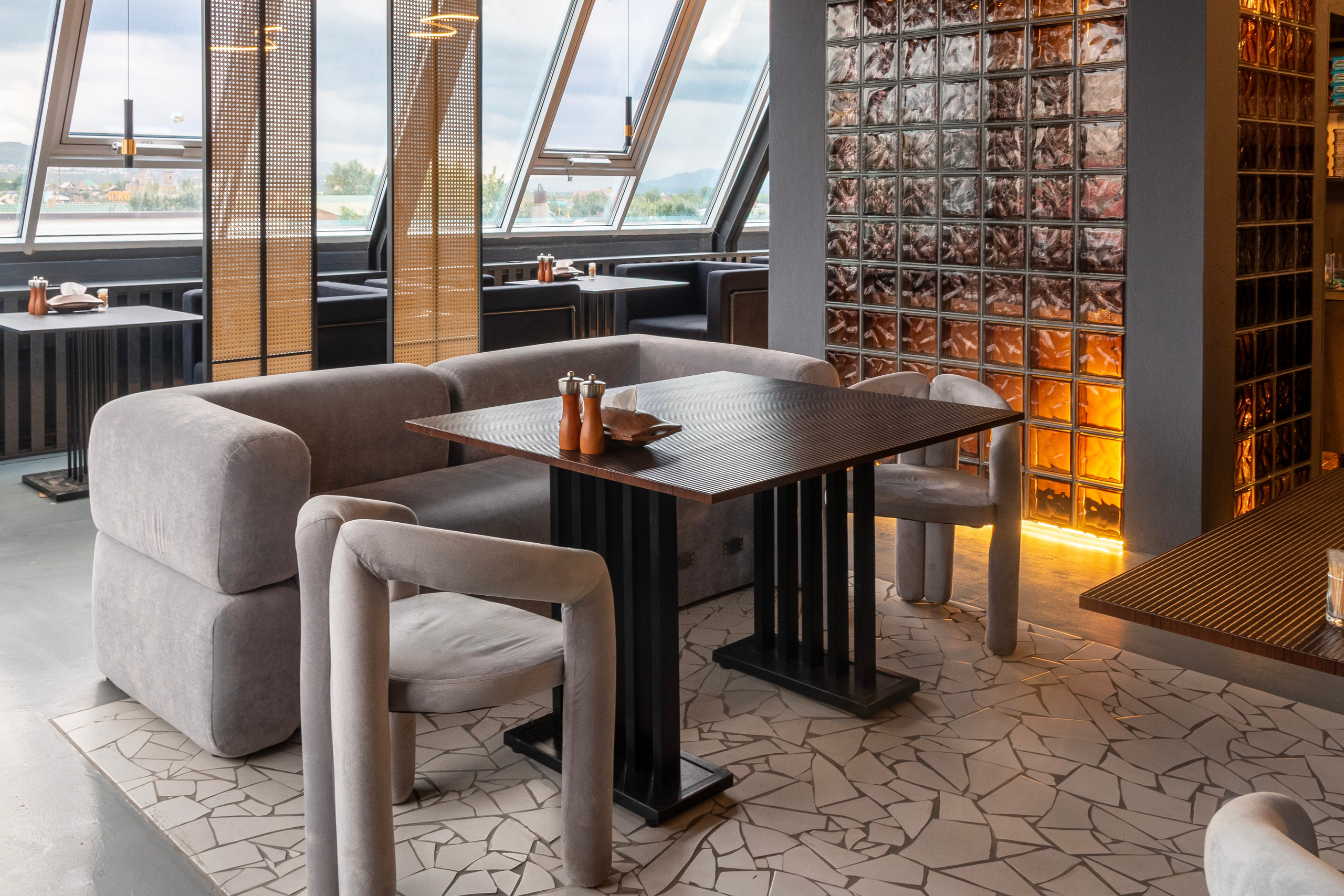 Интерьерная съёмка. Александр Стряпунин — предметный фотограф в Улан-Удэ