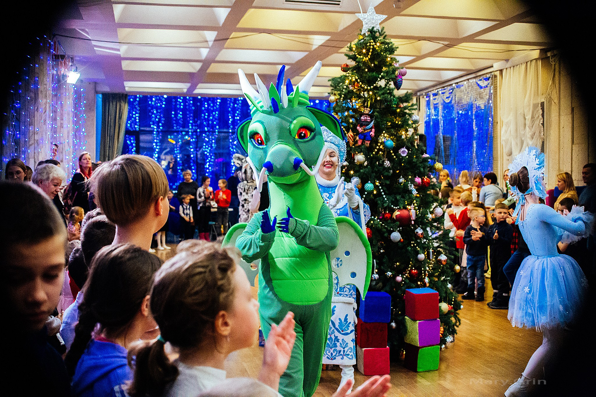 Ёлка в кукольном театре. Детский и семейный фотограф, фотограф мероприятий Нижний Новгород