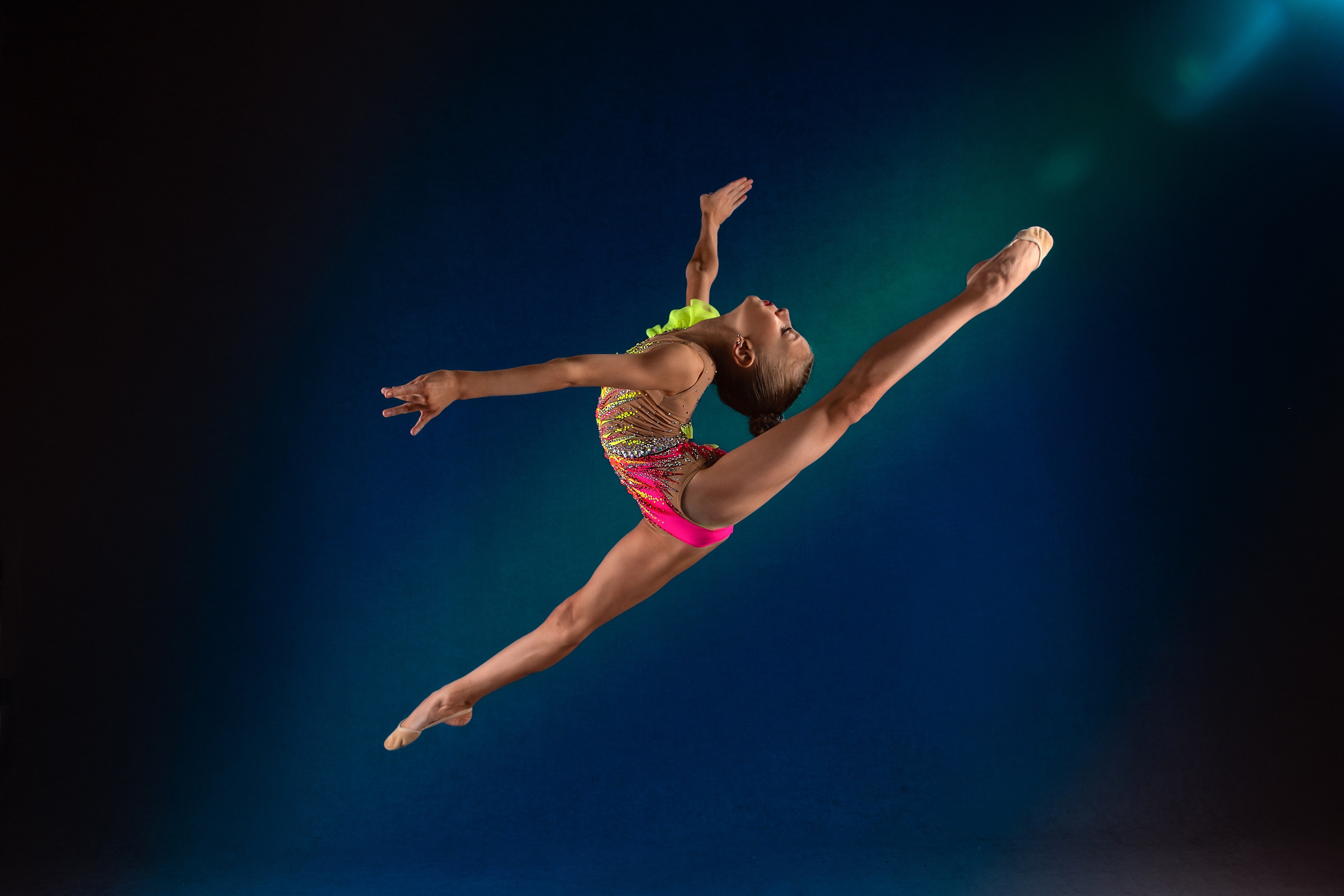 Всероссийские соревнования по художественной гимнастике «ОЛИМПИЙСКИЕ НАДЕЖДЫ на ПРИЗЫЧЕМПИОНКИ МИРА ЯНЫ ЛУКОНИНОЙ». ФОТОВИДЕОСПОРТ. Фото видео услуги на соревнованиях по художественной гимнастике. Видеотрансляция соревнований. Москва, ЦФО, ПФО