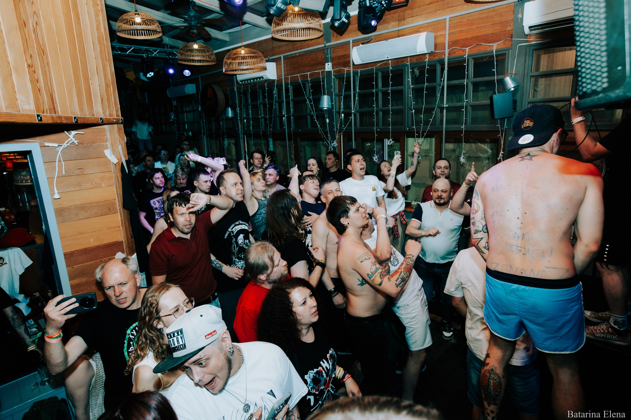 Pre-Party Двух Фестов. Фотограф Елена Батарина