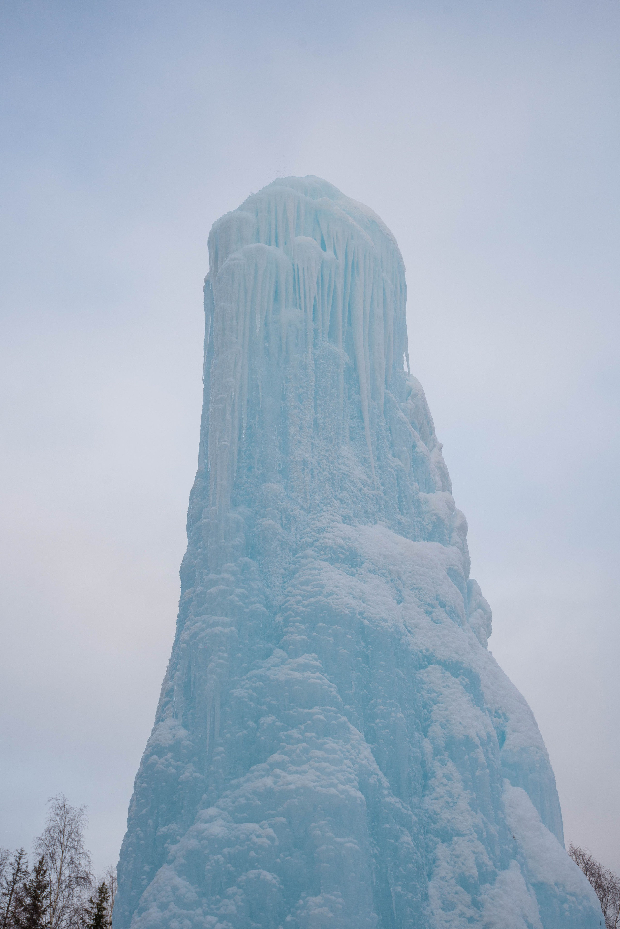 Таганай Семибратка, Парк Бажова, ледяной фонтан 06.01.2024. Свадебный фотограф на Урале Виктор Соколов