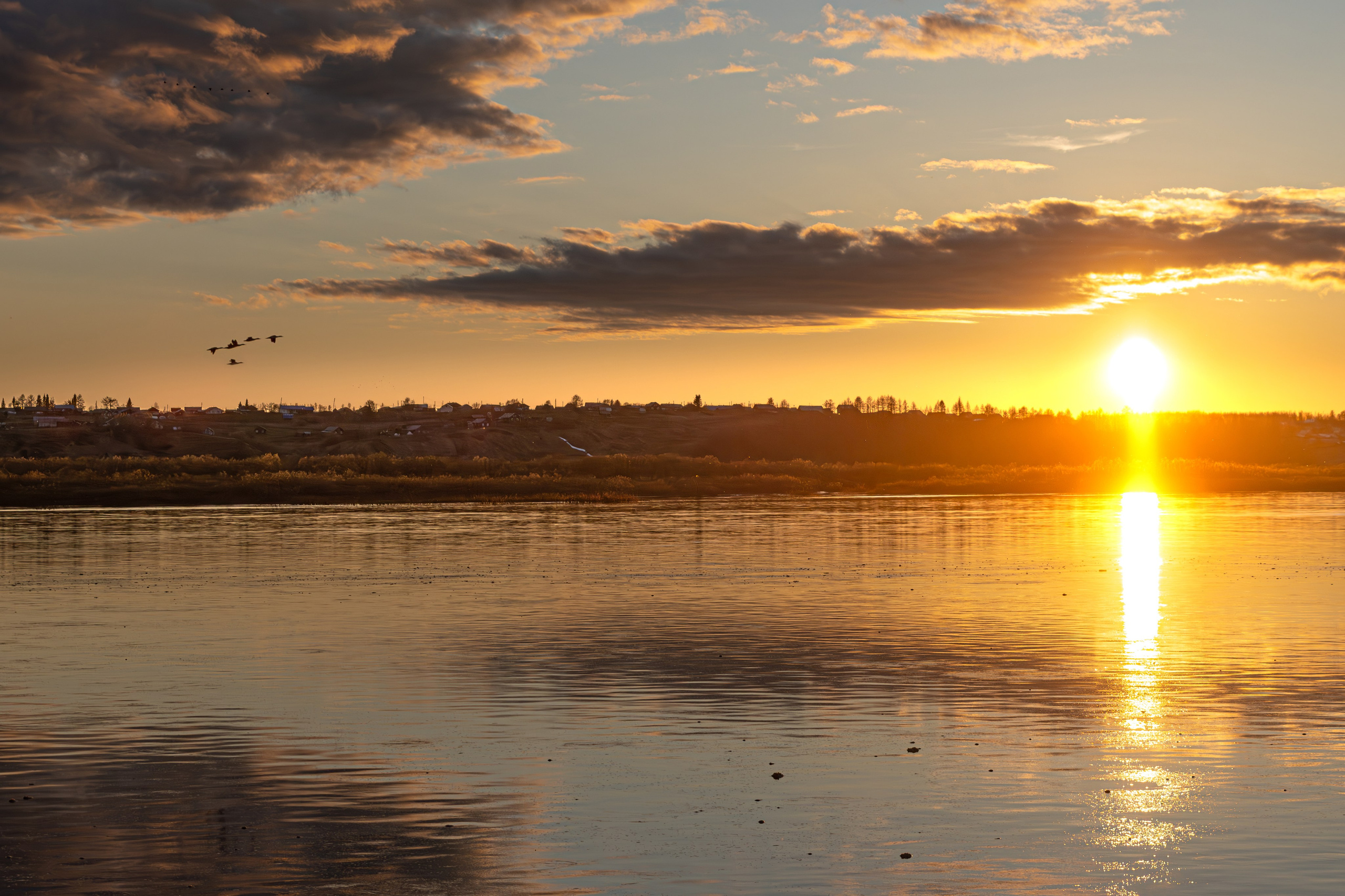 Деревенские закаты. Фотограф в с. Ижма Республика Коми Терентьев Сергей