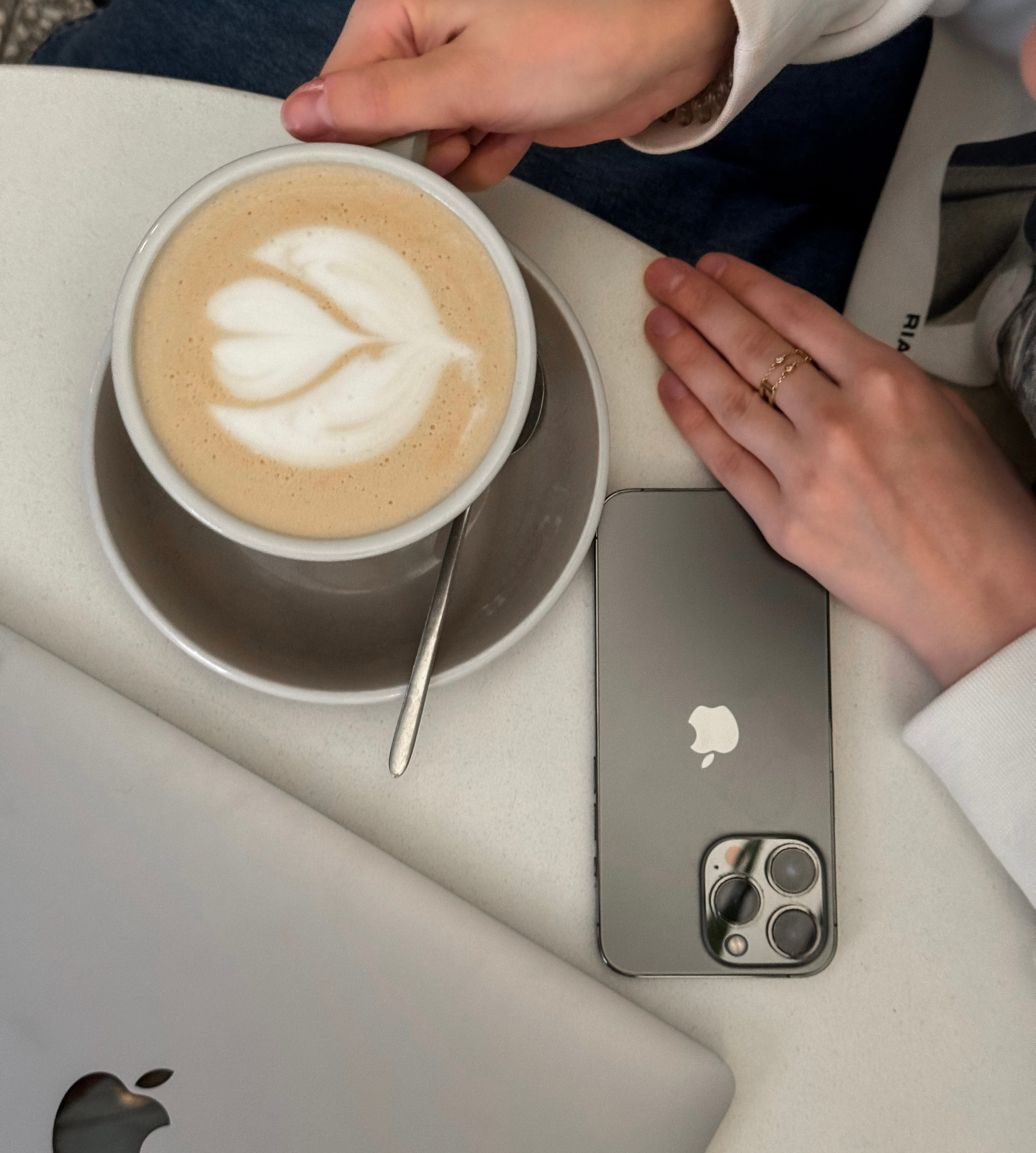 Контент-съёмки. Екатерина Таирова. Контент-фотограф из Санкт-Петербурга