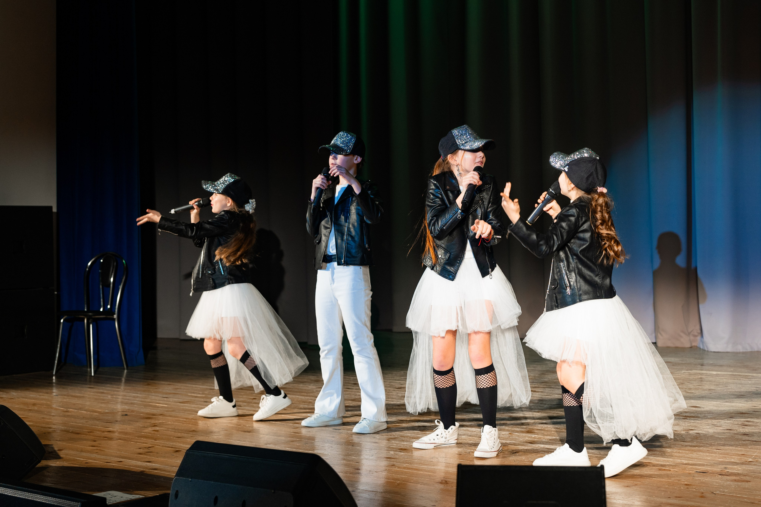 Концерт ДК Буривестник. Фотограф Никита Комаров