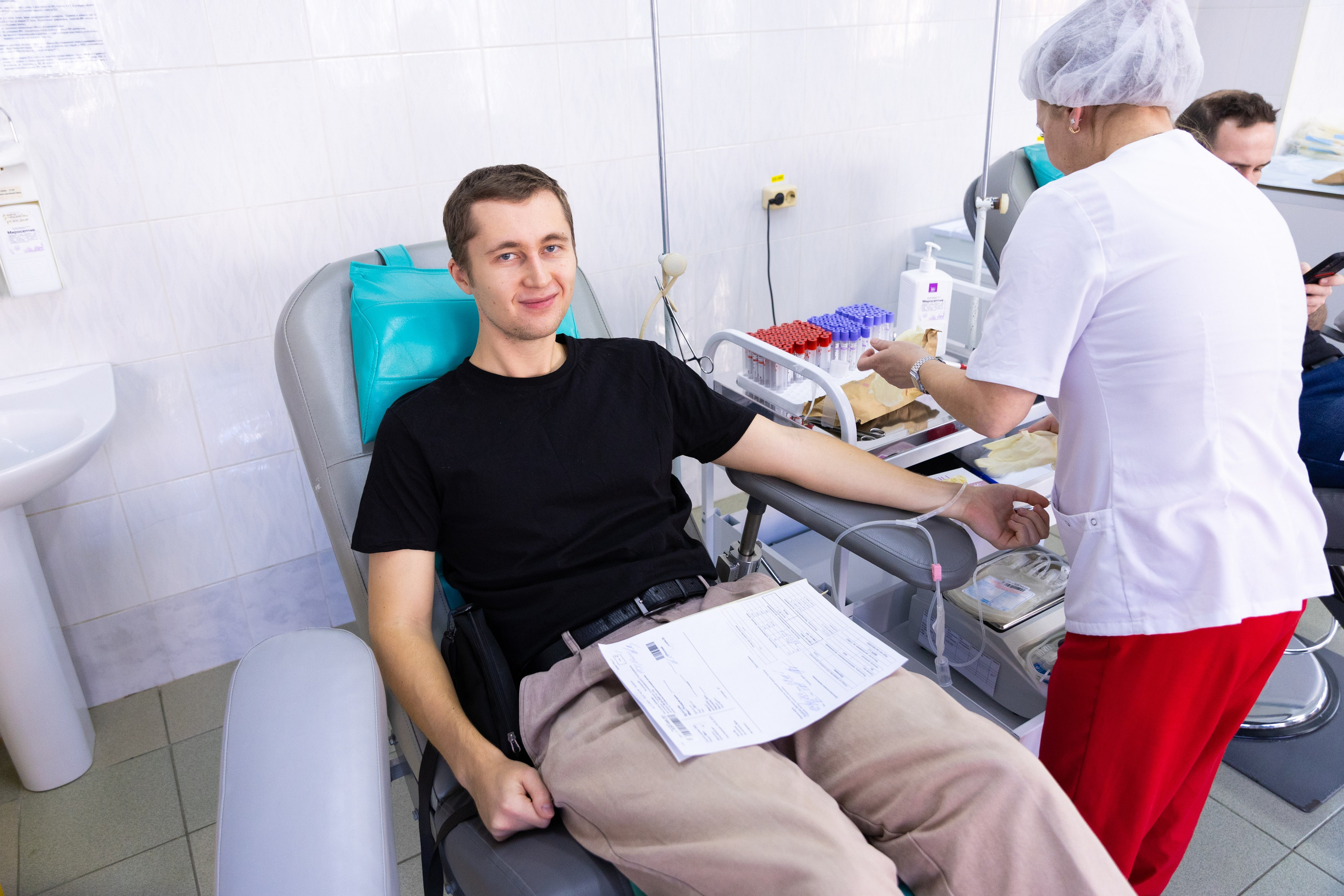 Донорство, краевая станция переливания крови, г. Владивосток. Олег Катакинов| Репортажный фотограф в городе у моря (Владивосток)