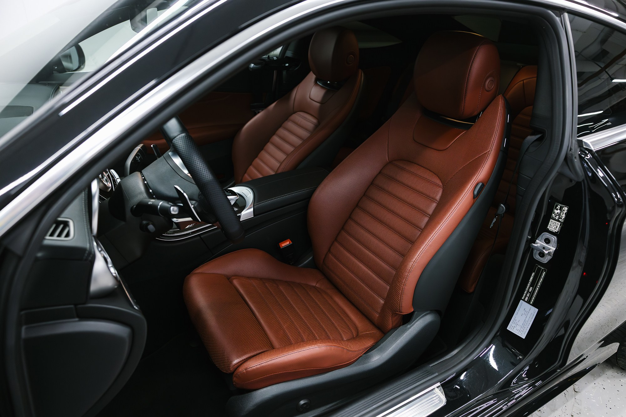 Mercedes-Benz C-класс AMG 2.0 AT, 2023, 9 450 км. Автосалон «Х-Авто»