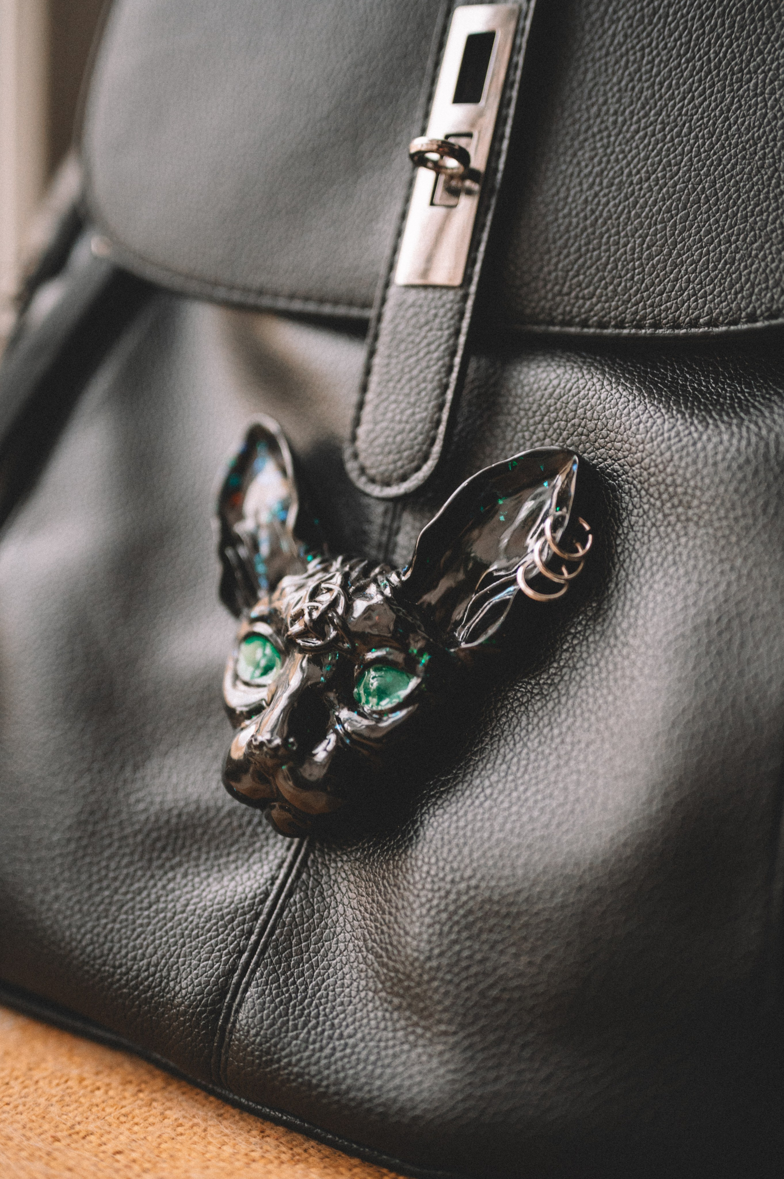 Броши от КастомФил. Фотограф Анна Темнова. Пенза