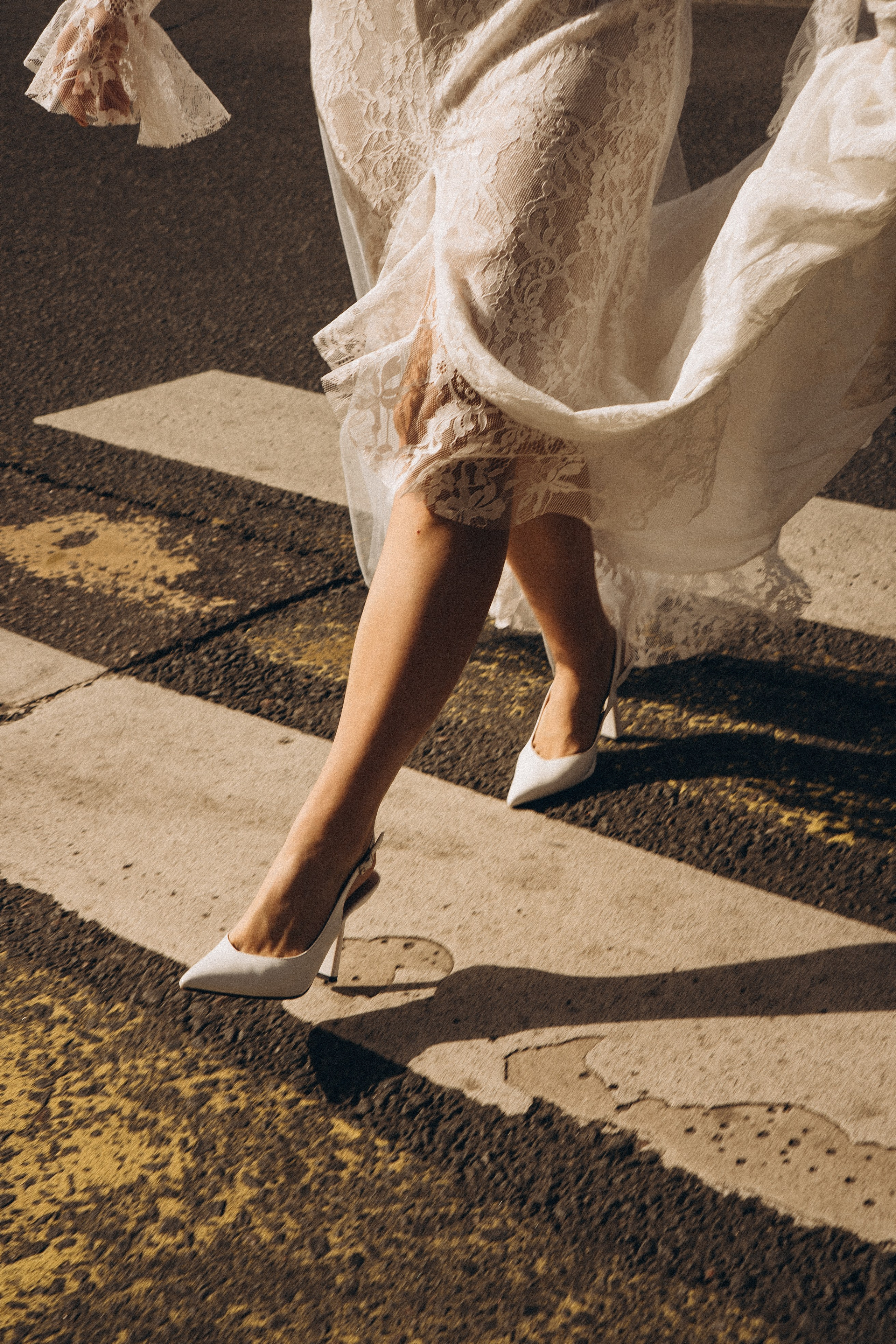 СВАДЕБНАЯ ПРОГУЛКА ВОЗЕ ИСАИКЕВСКОГО СОБОРА АСТОРИИ И ЗАКОНОДАЛЕТНОГО СОБРАНИЯ. Профессиональный фотограф, Санкт-Петербург — Виктория Богомолова