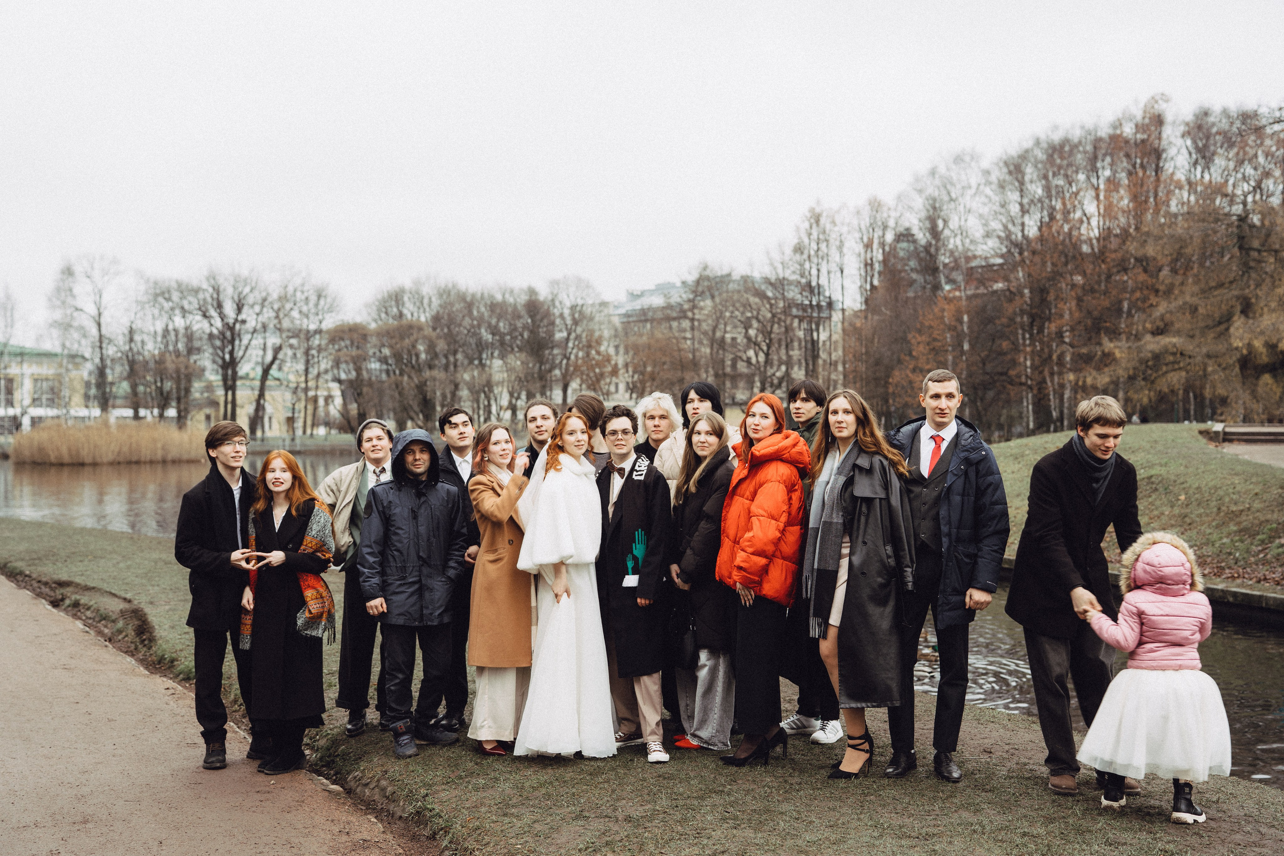 СВАДЕБНАЯ СЬЕМКА ВО ВТОРОМ ДВОРЦЕ С ГОСТЯМИ И ПРОГУЛКА В ТАВРИЧЕСКОМ САДУ. Профессиональный фотограф, Санкт-Петербург — Виктория Богомолова