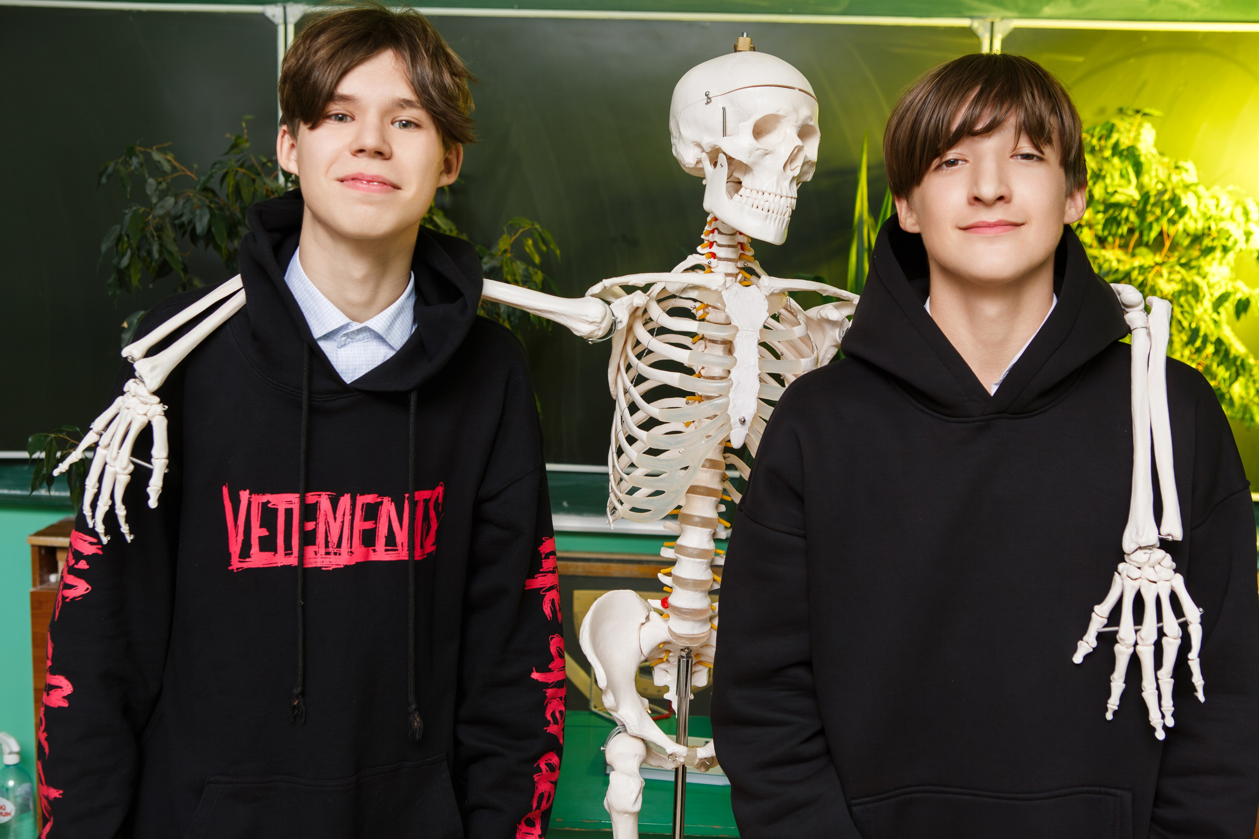 Групповая Фотосессия в Классе для Учеников 9 Классов | Твой Альбом Мценск. ТВОЙ АЛЬБОМ / ТВОИ ПРАВИЛА