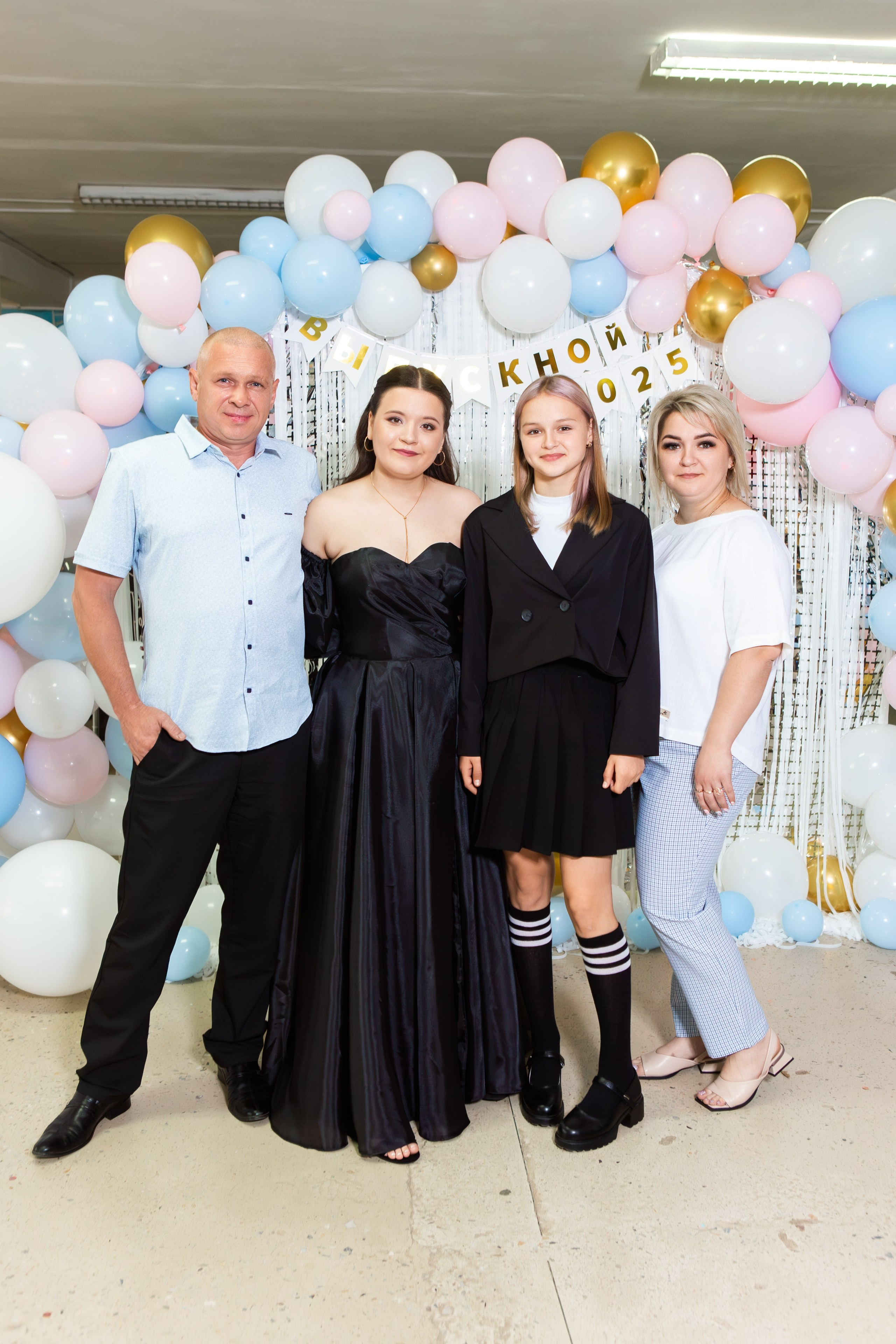 ФОТОСЕССИЯ С РОДИТЕЛЯМИ ВЫПУСКНОЙ 2025 9 ШКОЛА МЦЕНСК. ТВОЙ АЛЬБОМ / ТВОИ ПРАВИЛА