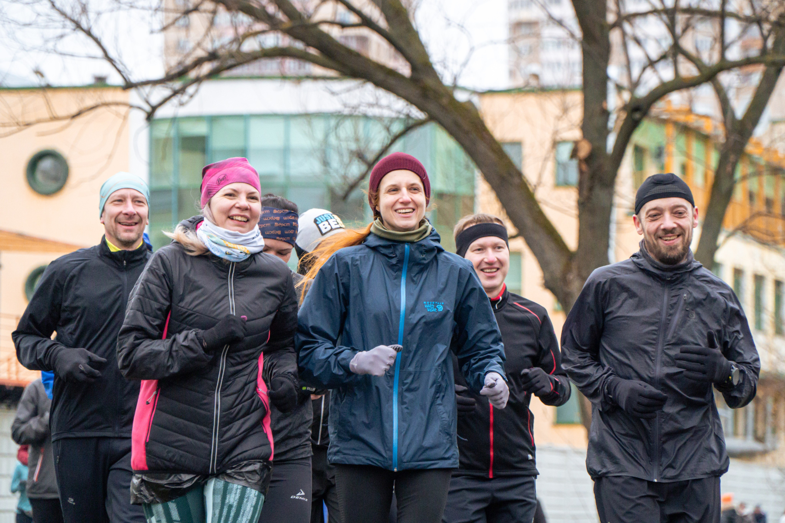 5 вёрст Реутов 16.11.2024. Роман Капилюшов. Бег. Фото. Видео. г. Люберцы