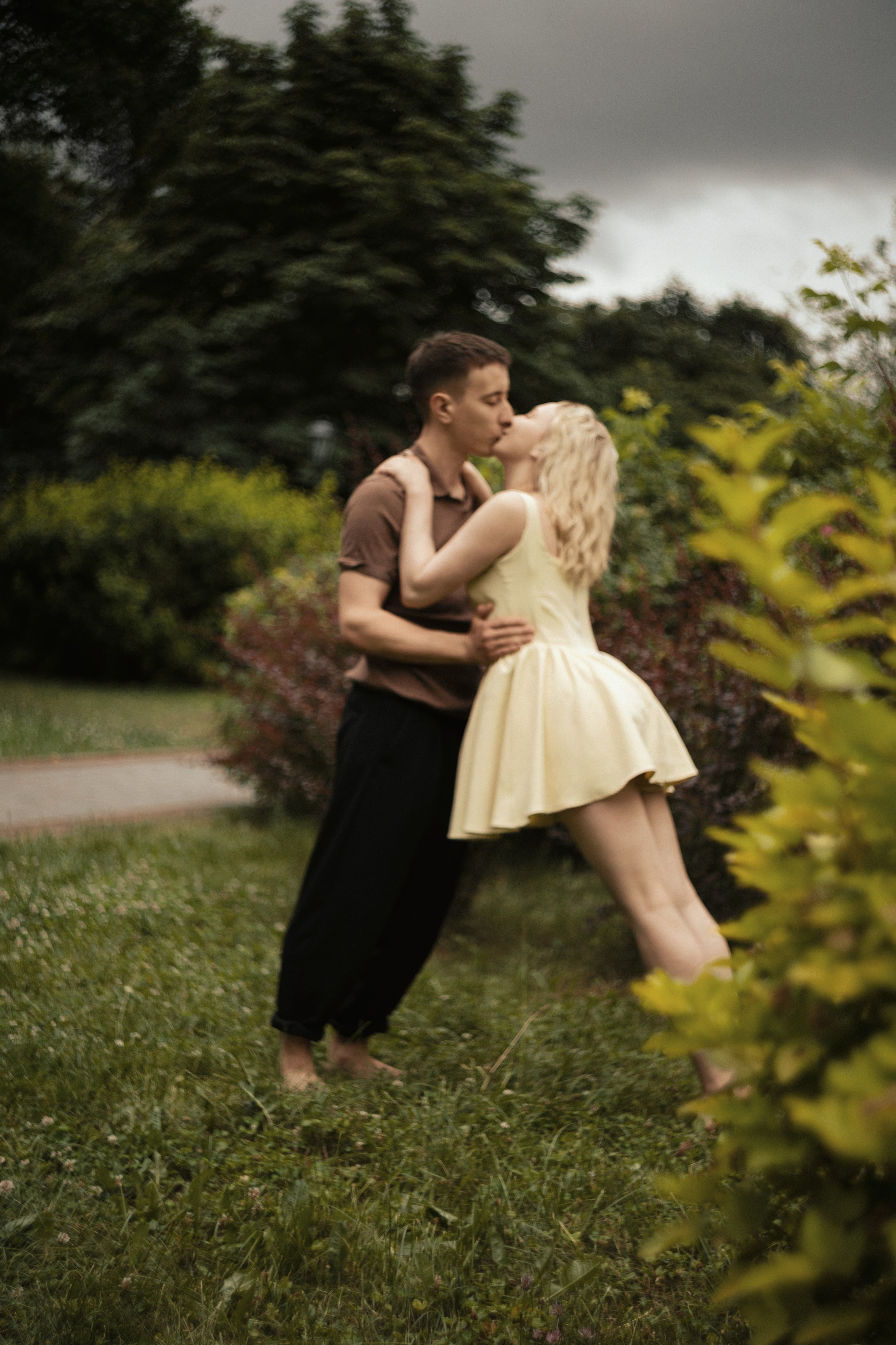 Love story in city. NKA_FOTO