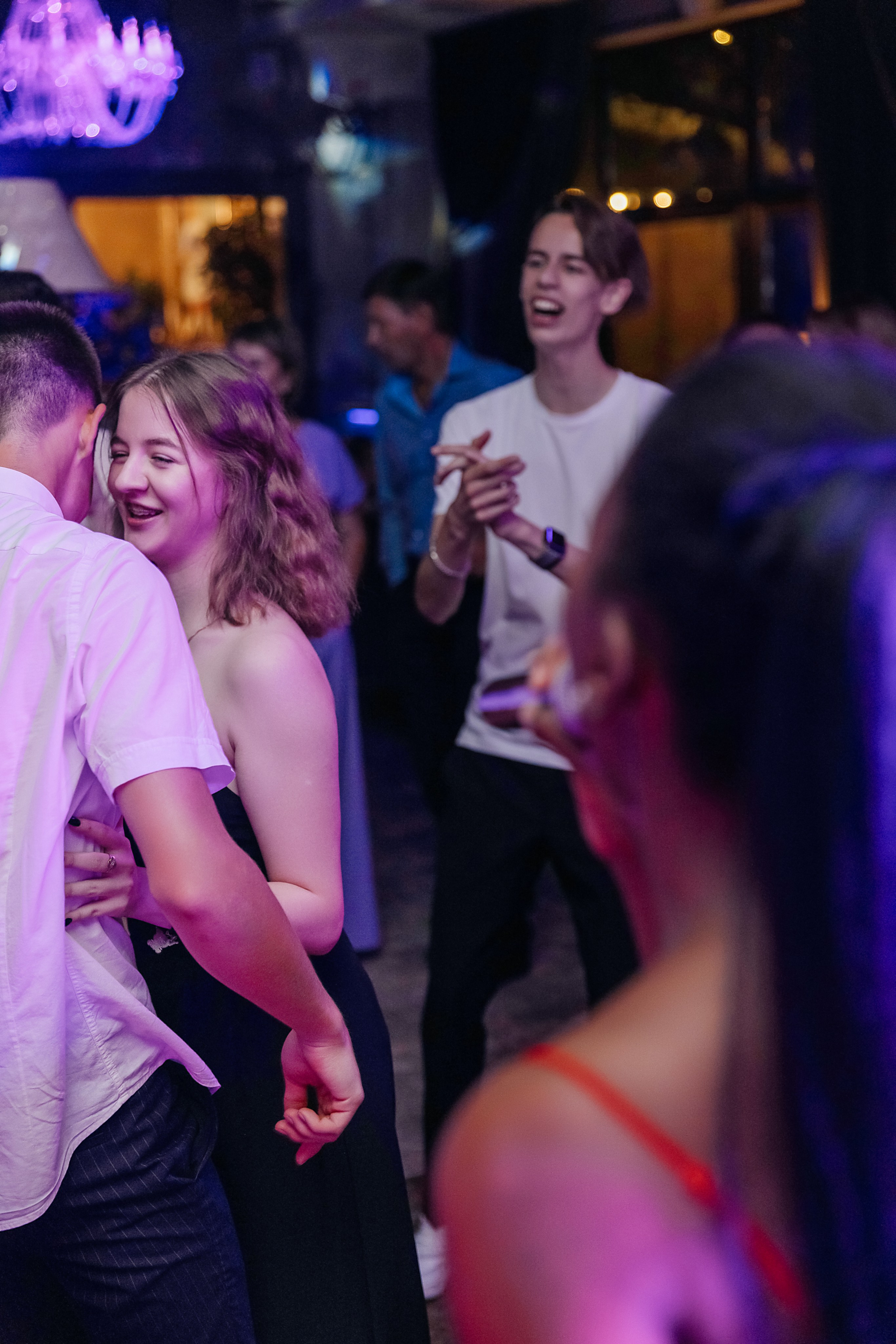 11 класс Гимназия 69. Фотограф и Видеограф в Краснодаре Юлия Солодченко