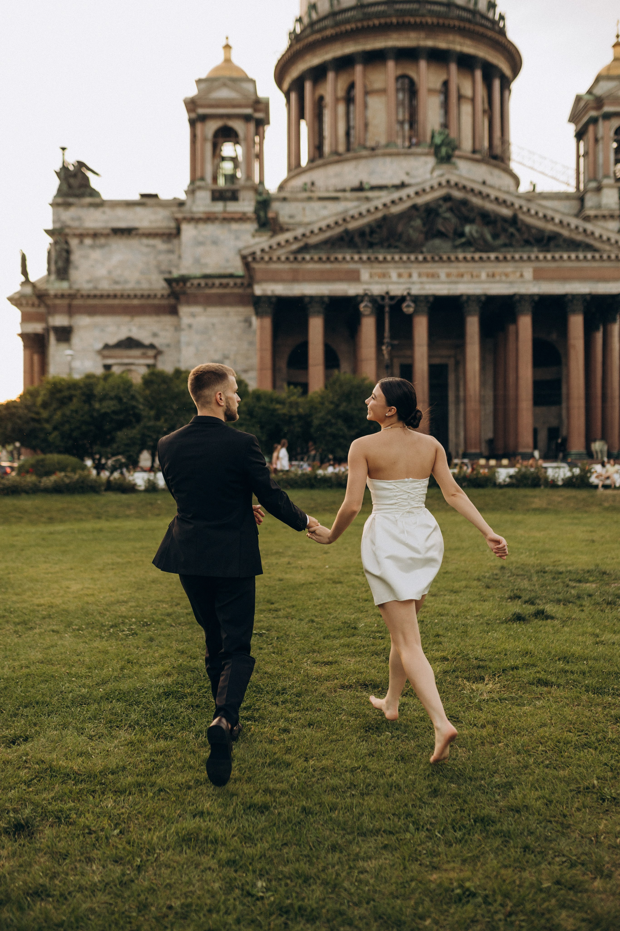 Костя и Лиза|прогулка + катер. Свадебный и love story фотограф в Санкт-Петербурге