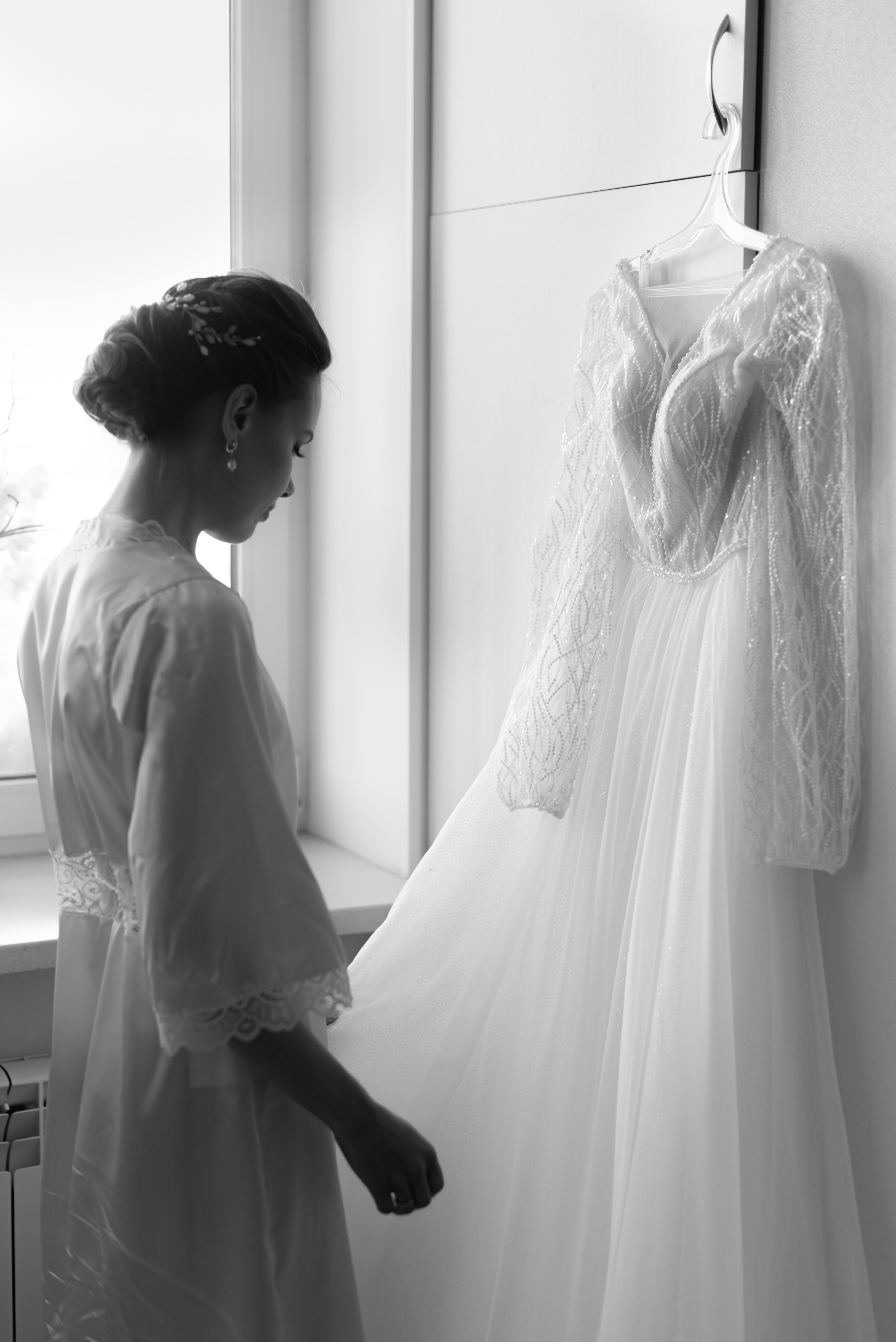 Утро невесты, трогательные фото с мамой. Свадебный фотограф в Москве и Московской области Елена Четоркина