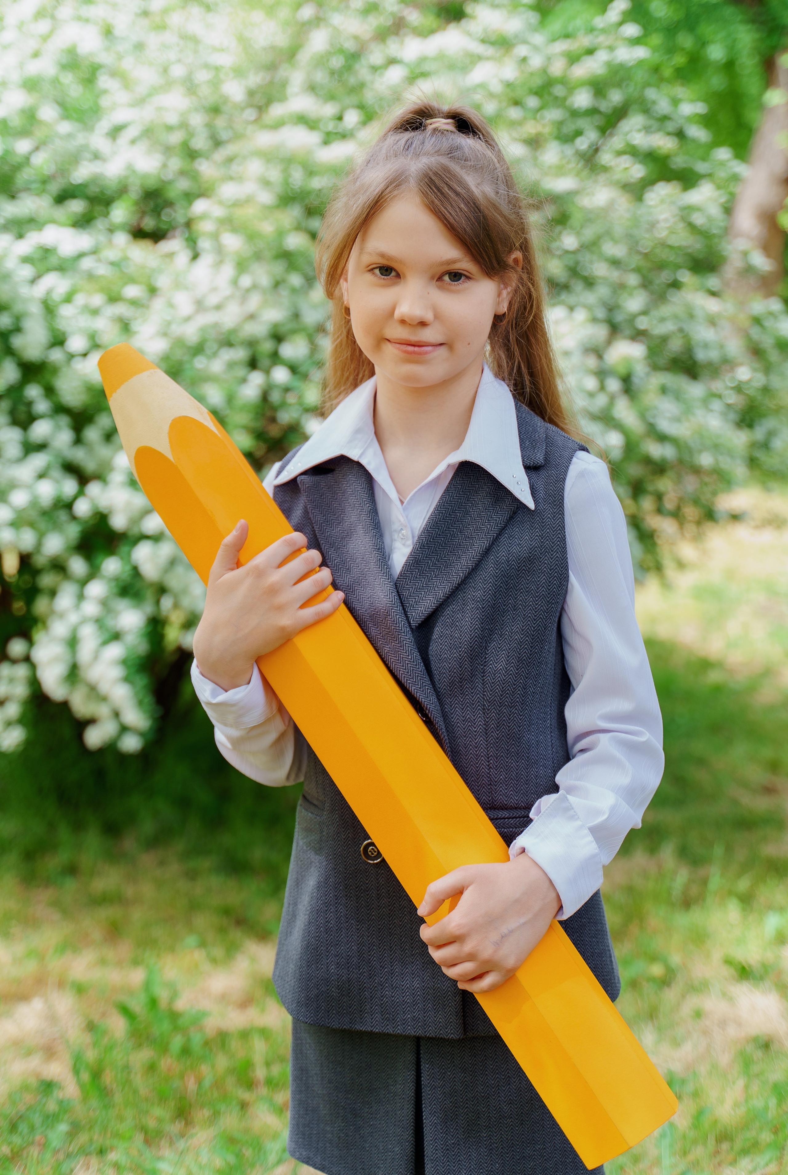Дизайн «Лайт». Стильные выпускные альбомы и индивидуальные фотосессии в Таганроге