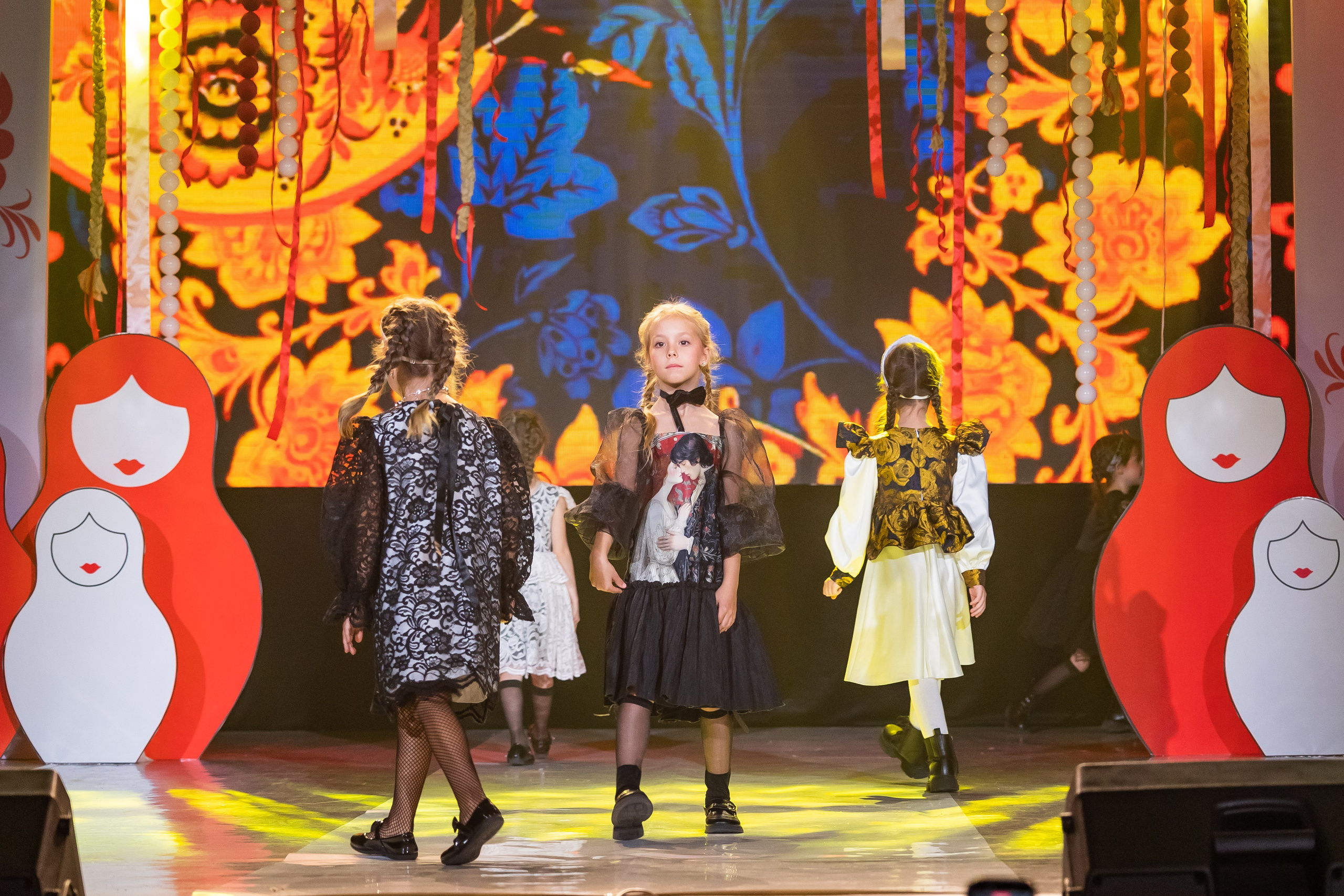 Показ Happy Kids. Выпускные альбомы во Владивостоке