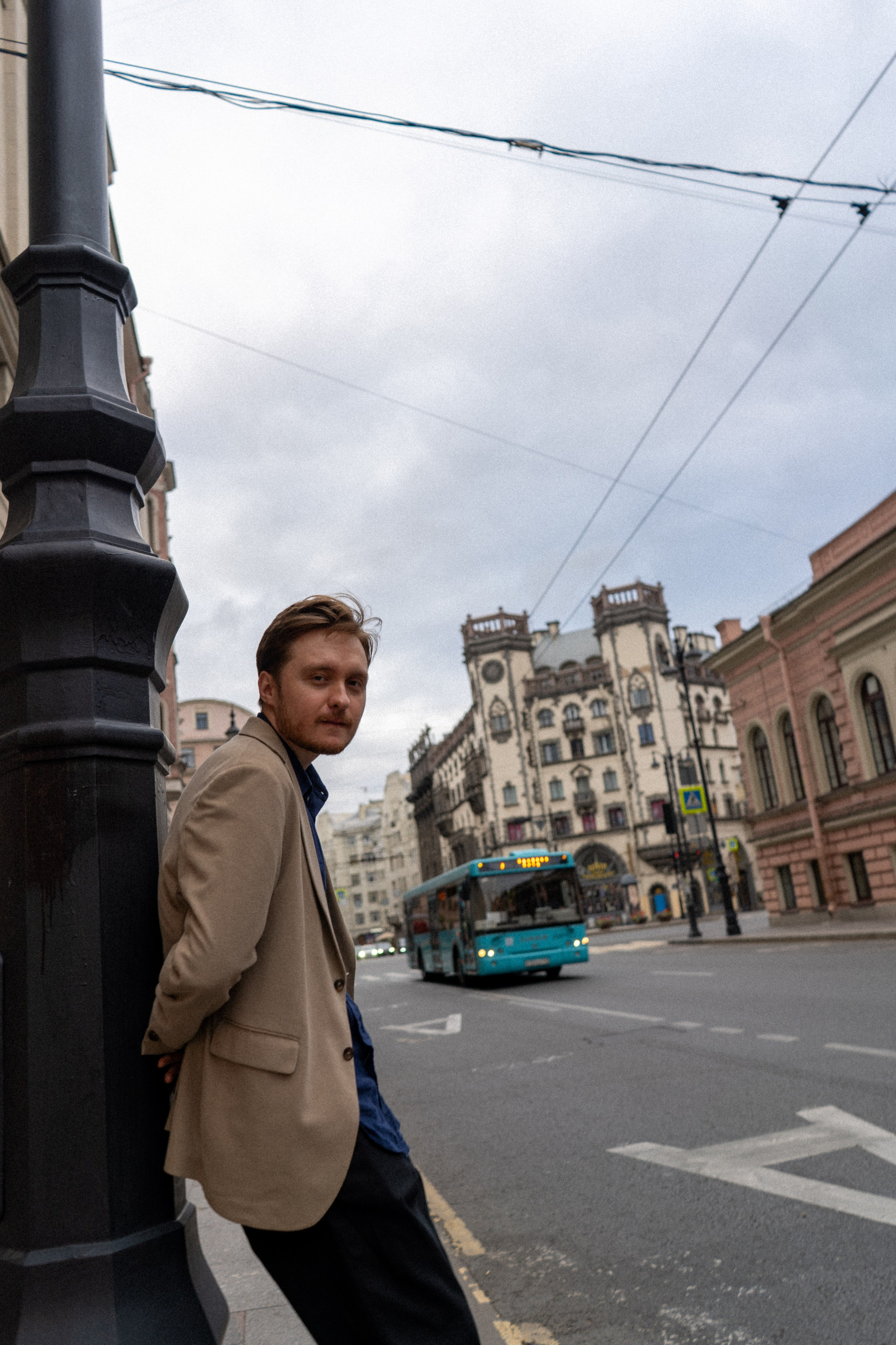 Ночная прогулка с Игорем. Фотограф Елизавета Потешкина