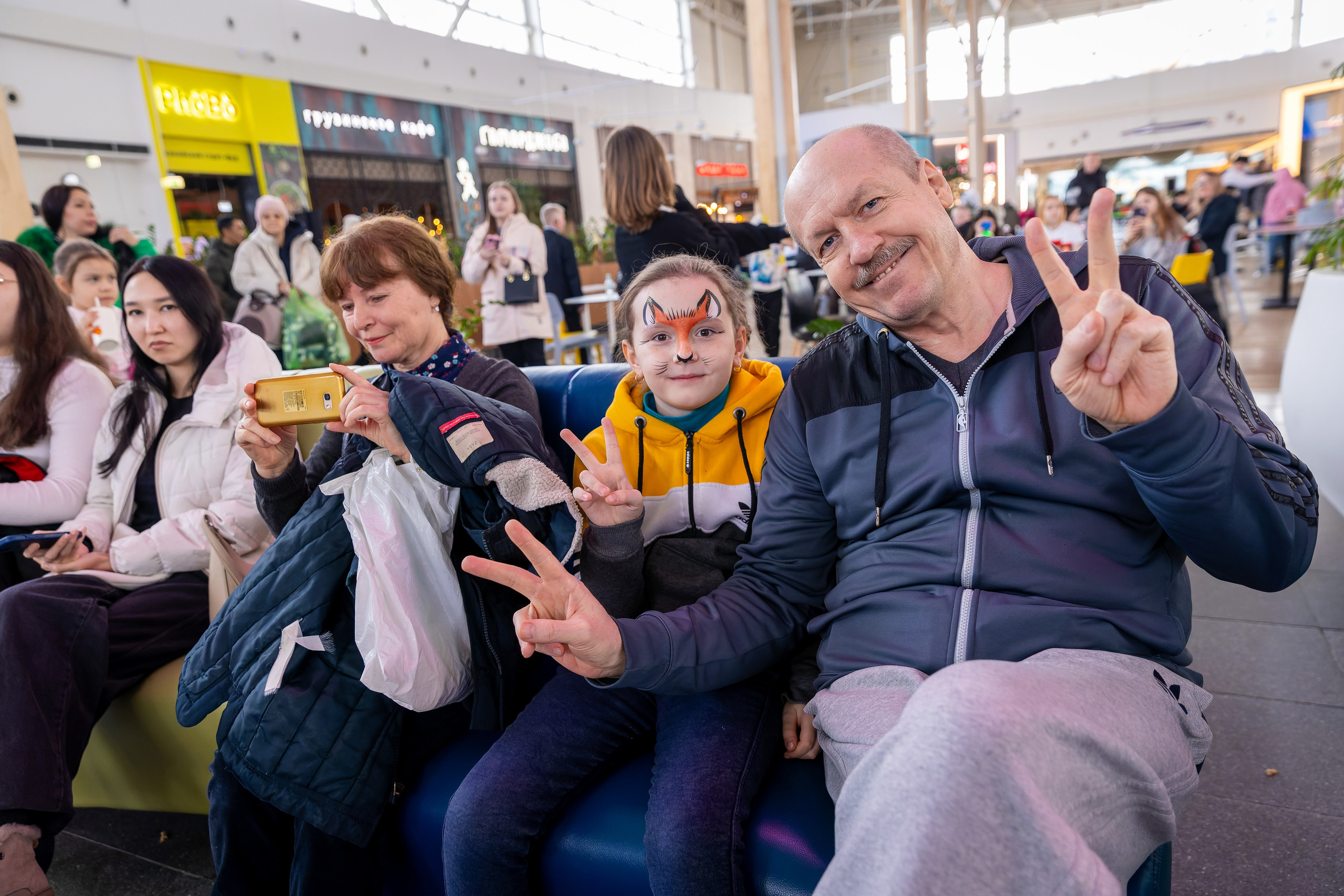 Фото отчет с мероприятия ТЦ Мега 12 лет. Фотограф в Самаре Максим Тырин