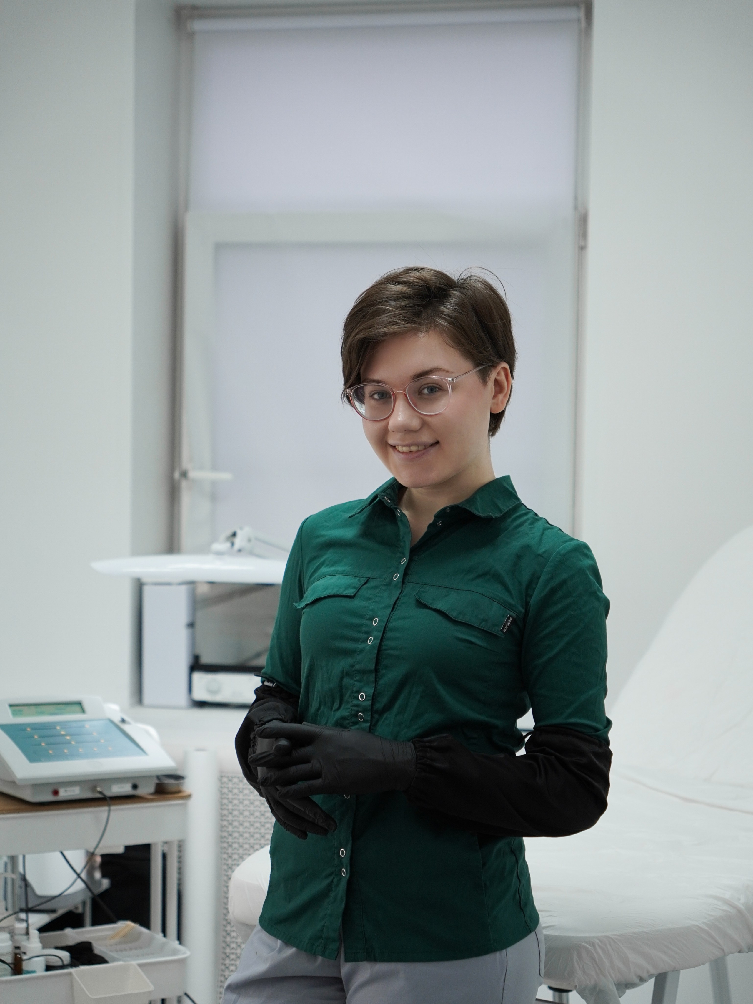 Мастер электроэпиляции Валентина. Фотограф и видеограф в Санкт-Петербурге Хромцова Людмила