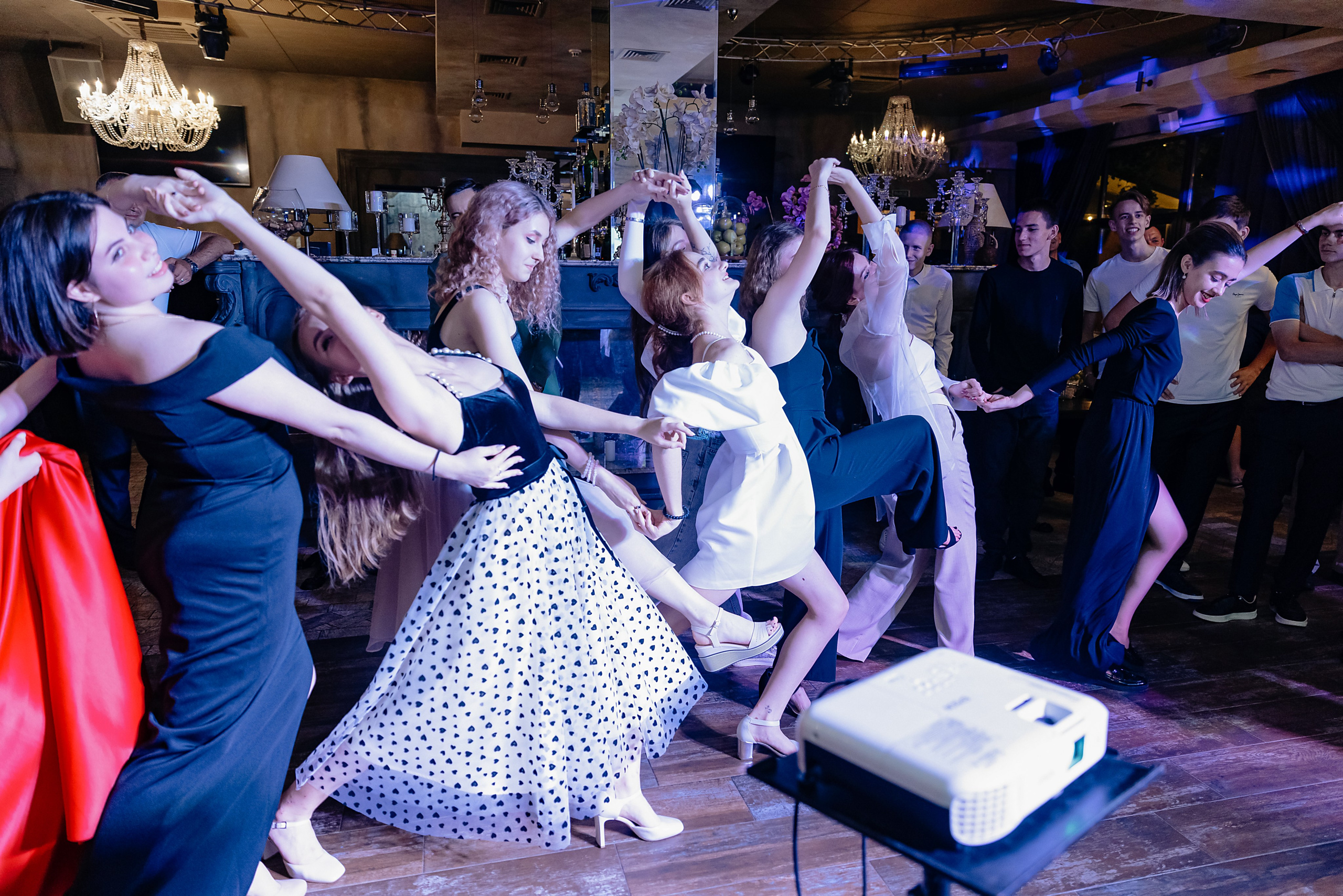 11 класс Гимназия 69. Фотограф и Видеограф в Краснодаре Юлия Солодченко