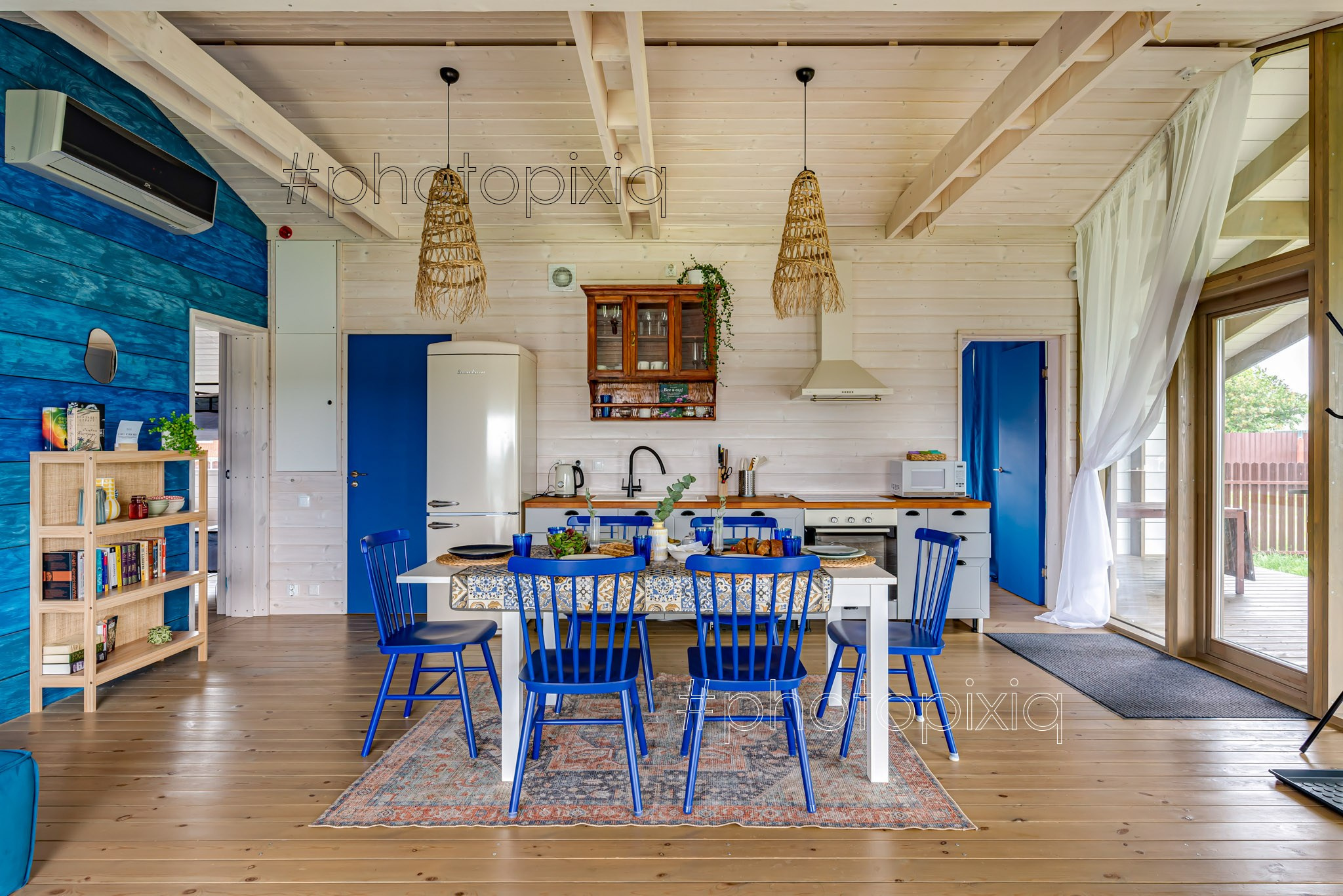 Съёмка загородного дома на Оке для аренды. Интерьерная съёмка и виртуальные туры — Интерьерный фотограф Кузнецов Сергей (photopixiq)