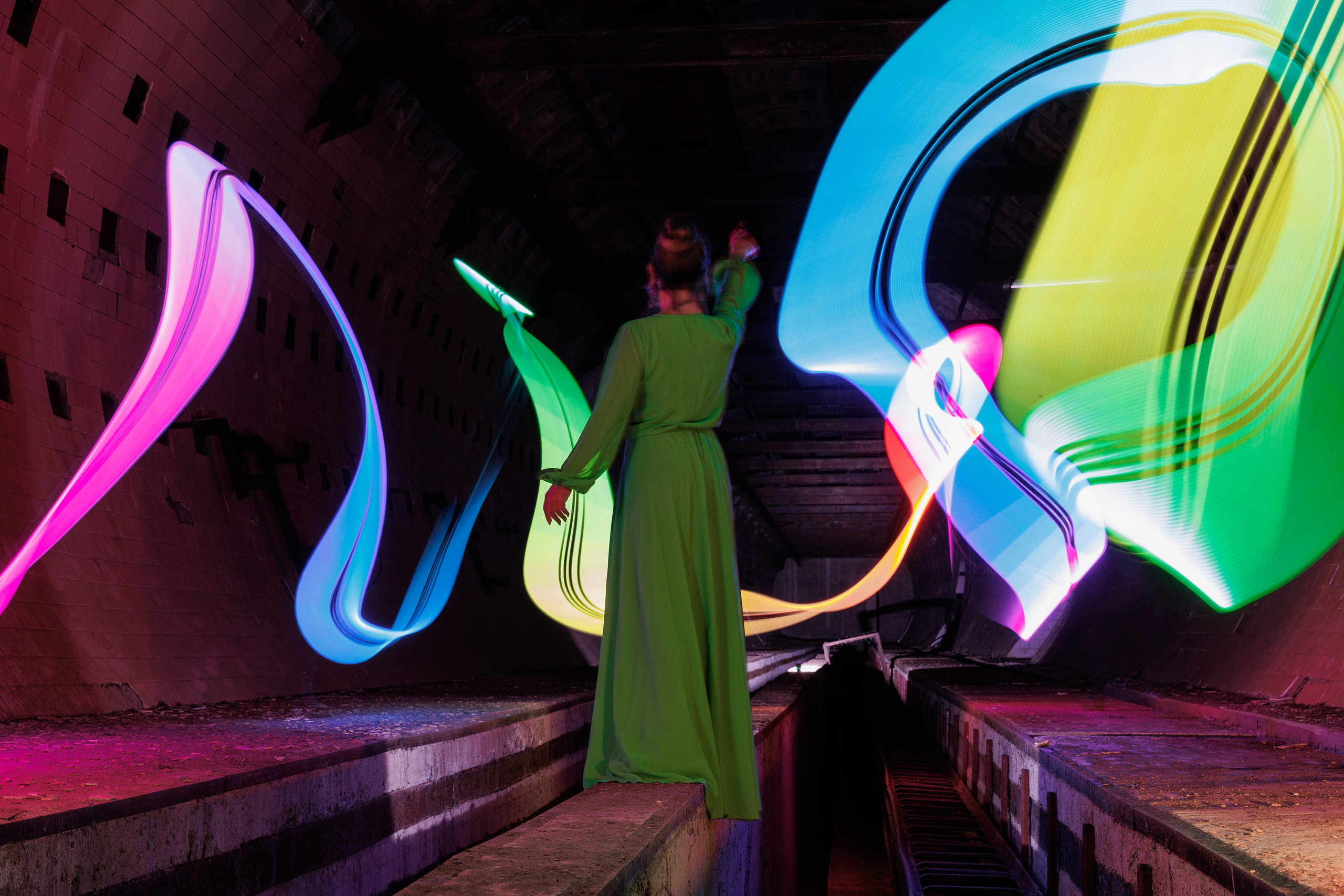 Светошоу и фризлайт. Фотограф в Санкт-Петербурге и Москве Макс Спектор