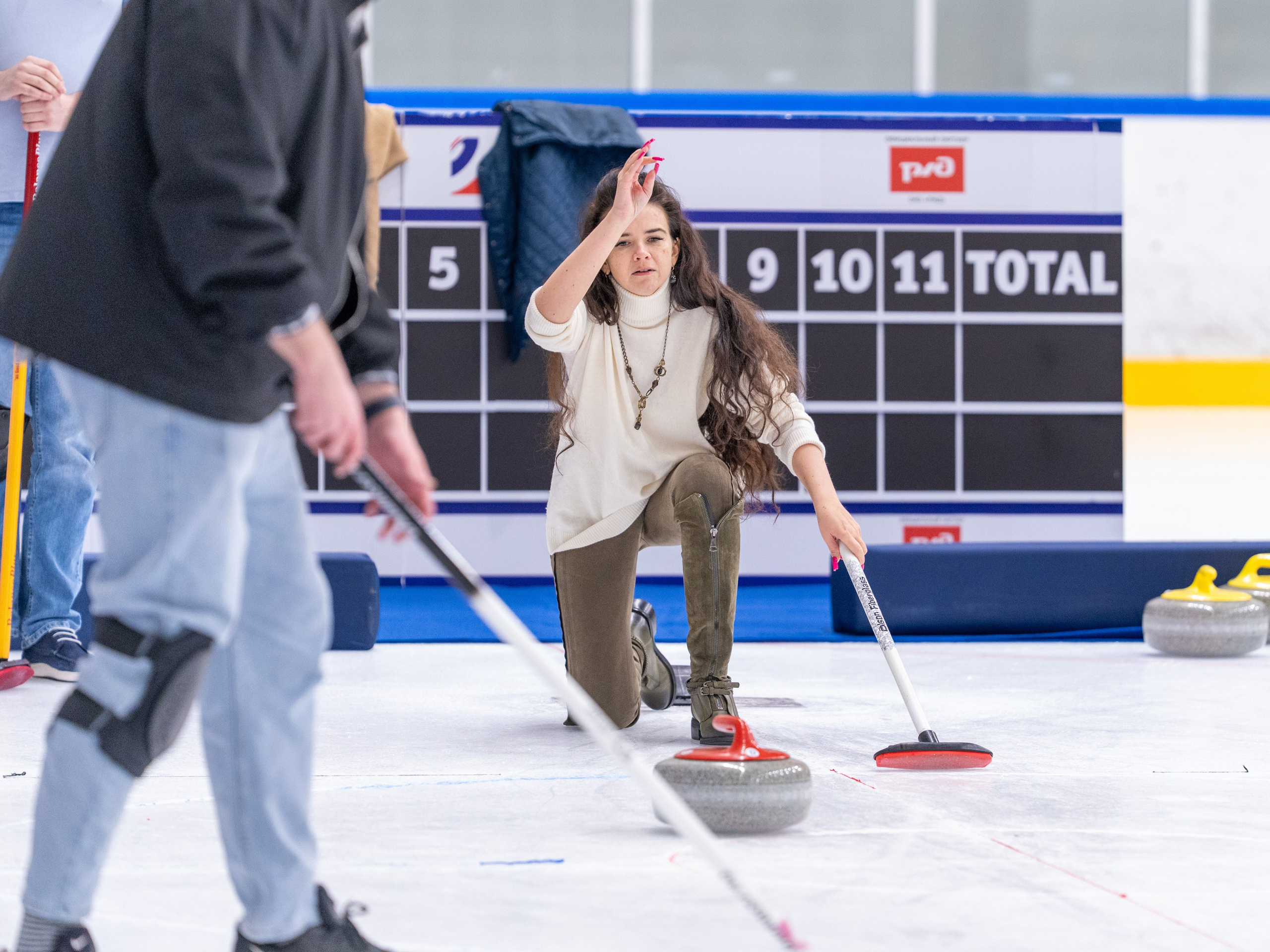 Керлинг для компании Р-Фарм. Репортажный фотограф в Красной Поляне и Сочи Павлюченко Екатерина