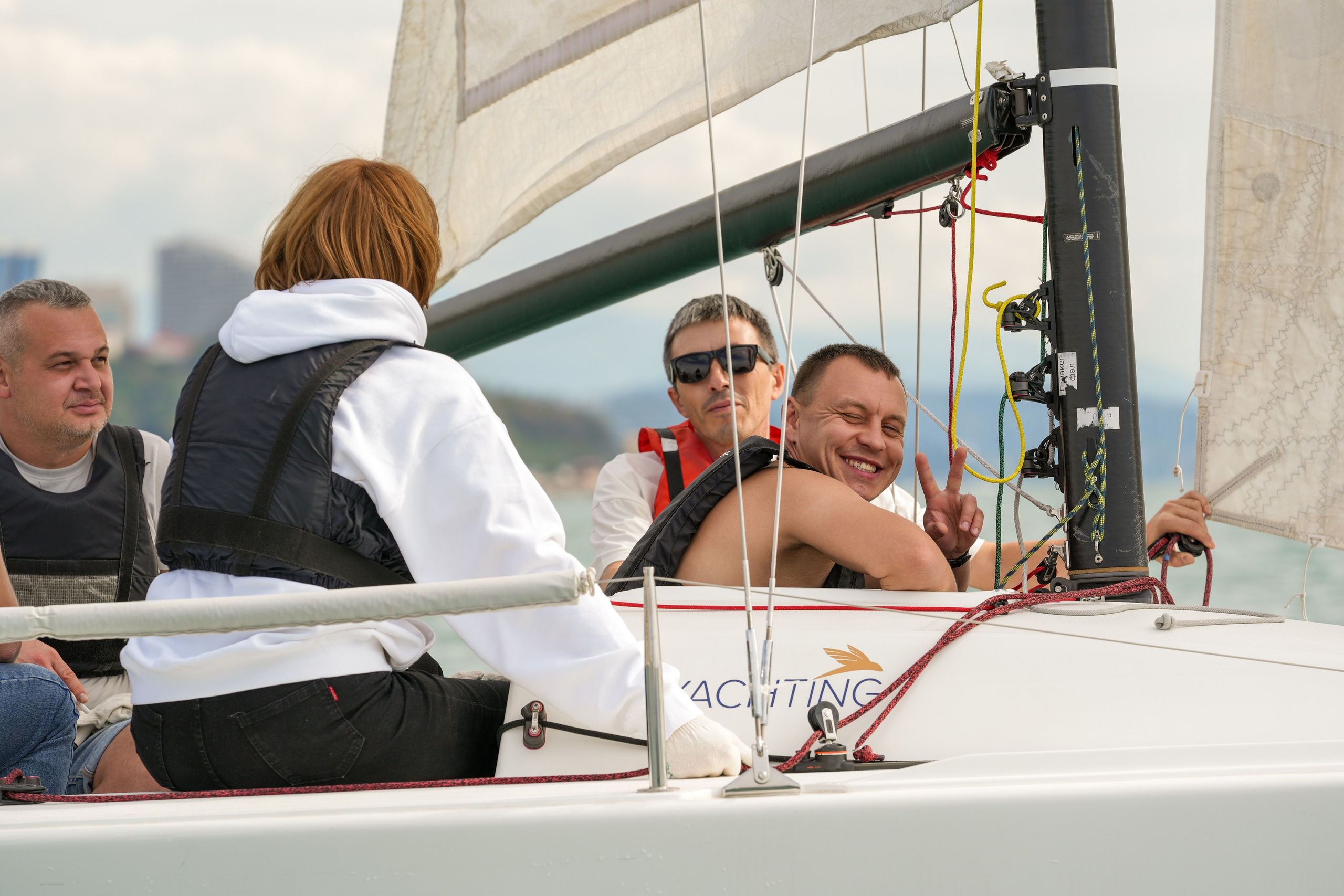 Яхтенная регата для компании Агрегатка. Репортажный фотограф в Красной Поляне и Сочи Павлюченко Екатерина