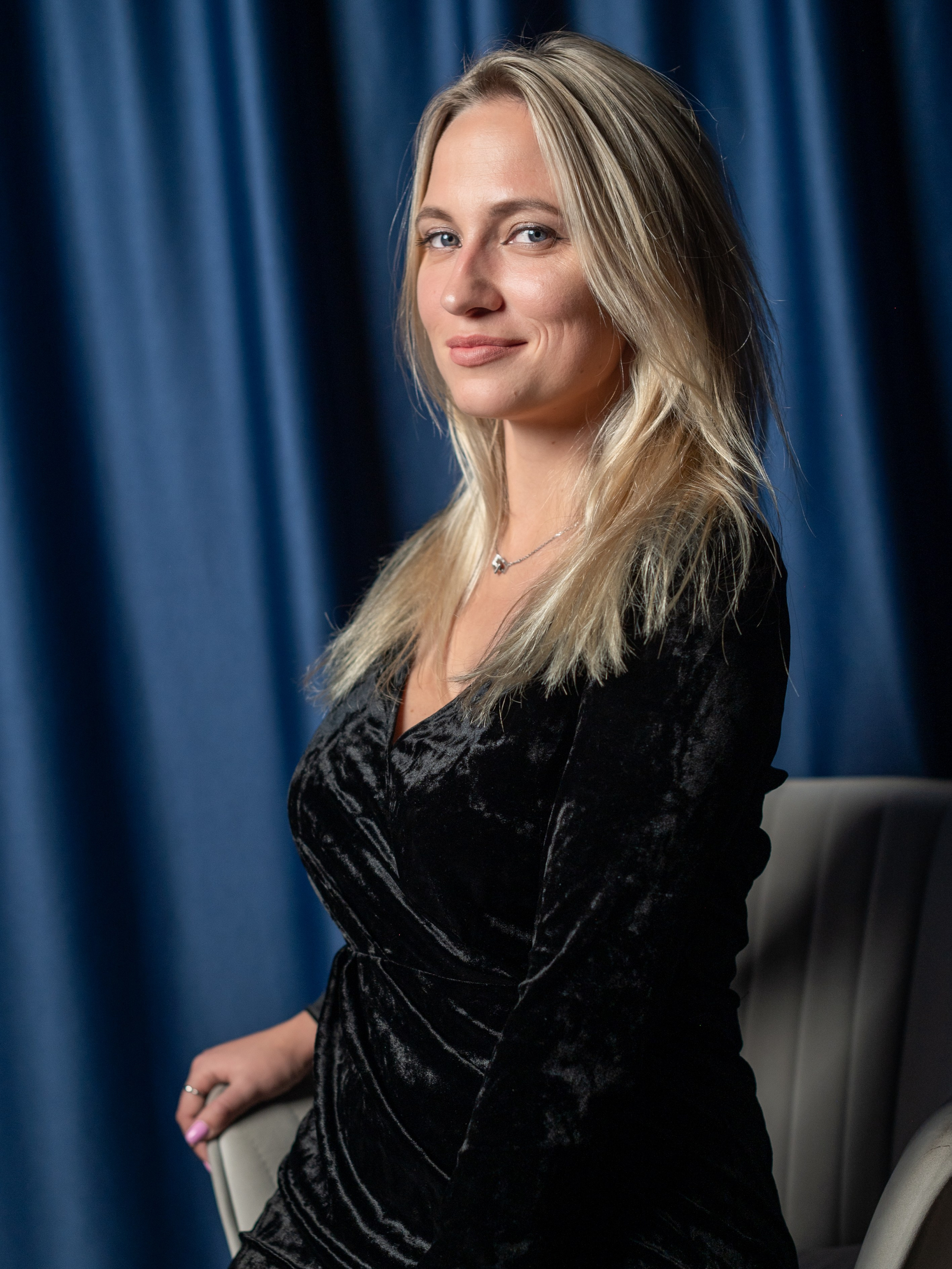 Портреты для компании «ФДМ». Репортажный фотограф в Красной Поляне и Сочи Павлюченко Екатерина