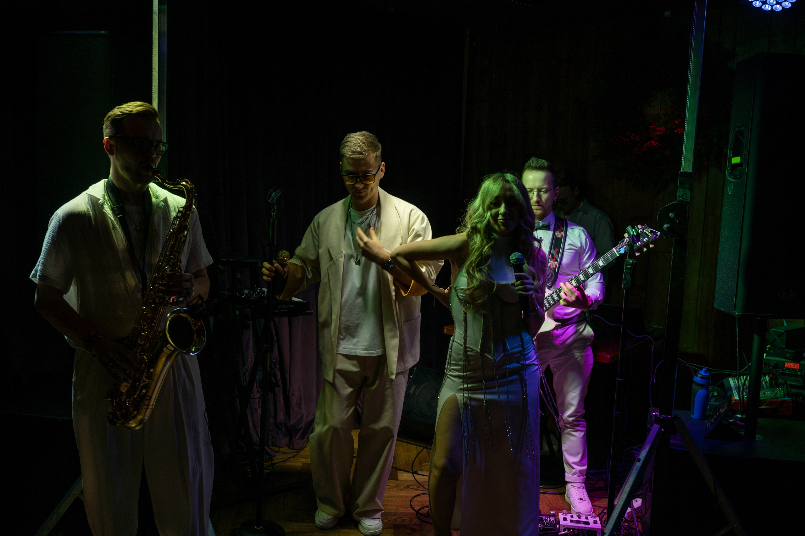 Новый год 2025 в ресторане Red Fox. Репортажный фотограф в Красной Поляне и Сочи Павлюченко Екатерина