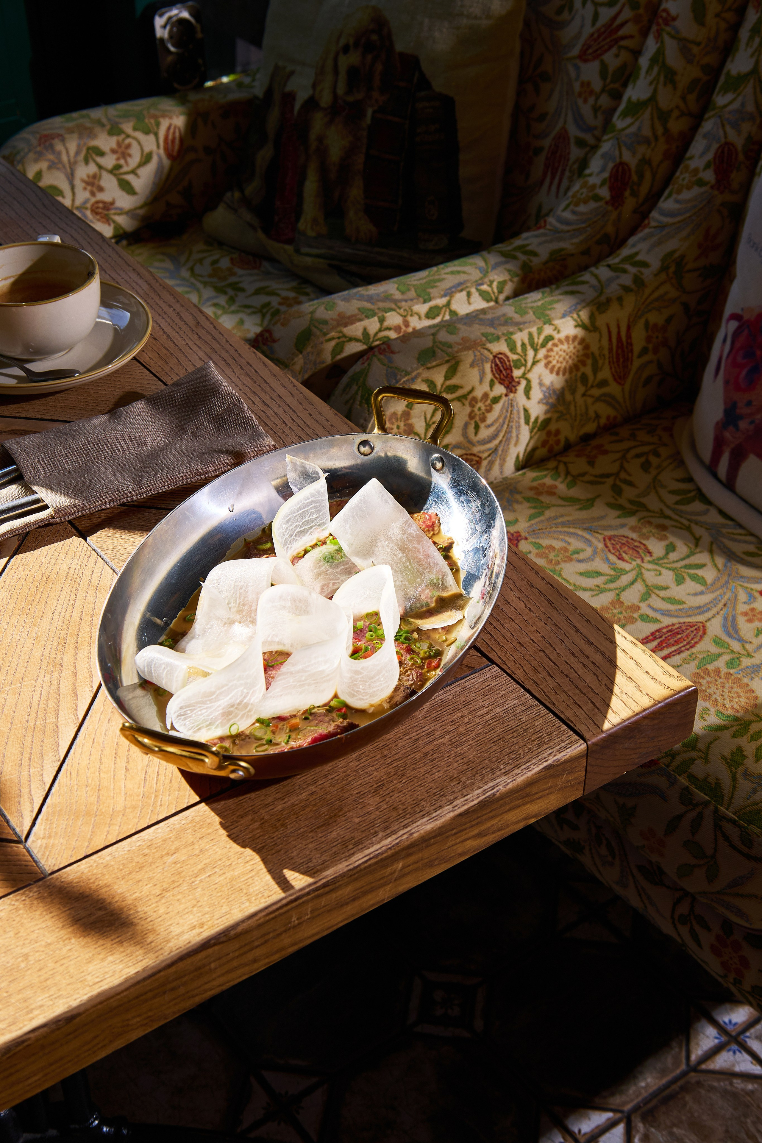 Глупый француз. Выведите свои товары на новый уровень с профессиональной предметной фотографией. Предметный фотограф Юлия Кравченко